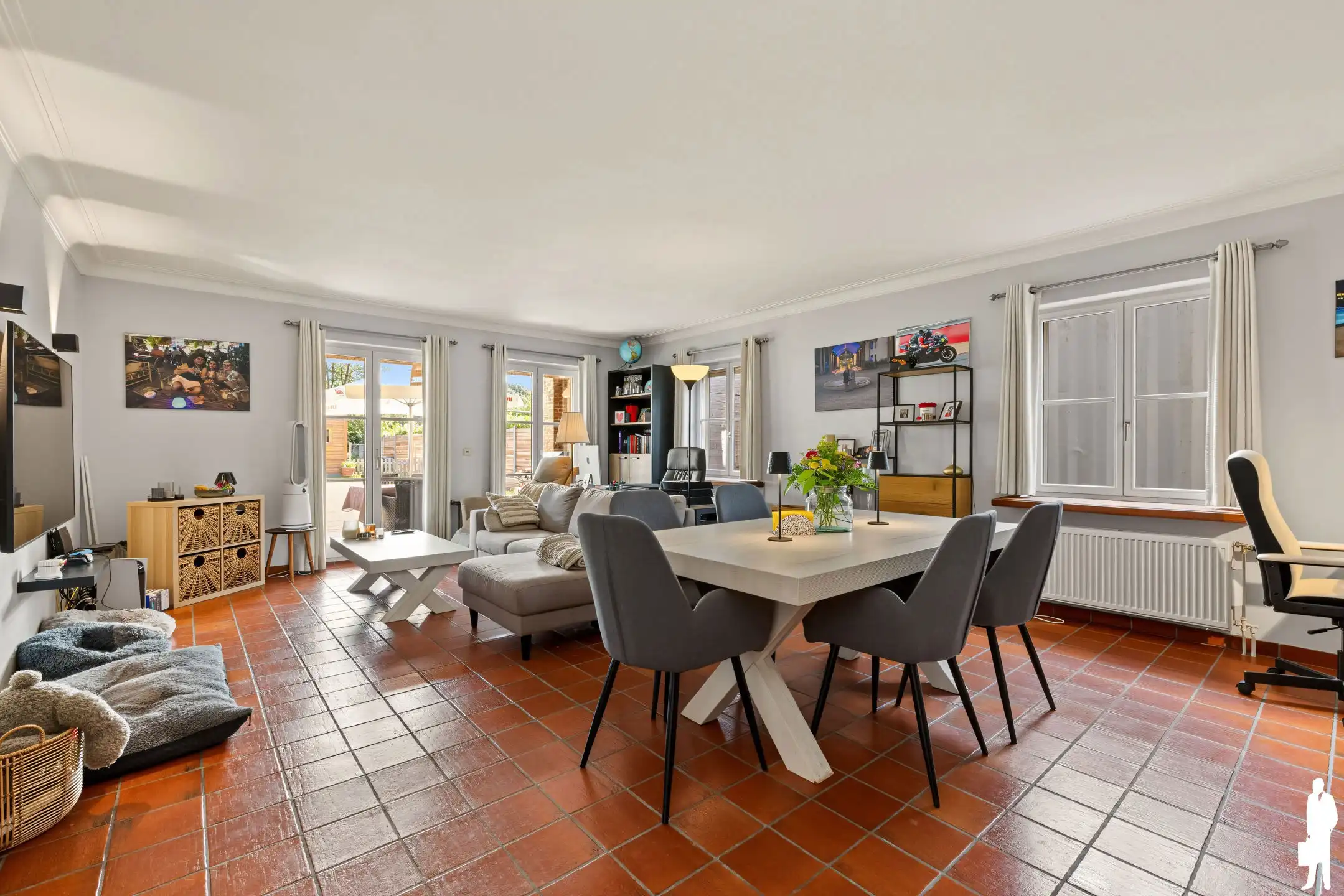 Open bebouwing met 4 slpk, tuin en aparte woonunit te Melsele foto 3
