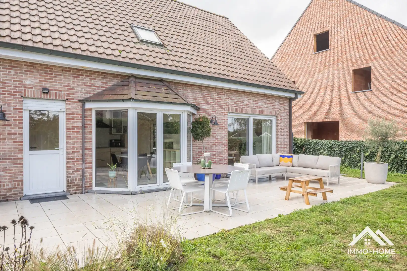 Knappe vrijstaande woning met ruime grond op landelijke ligging!  foto 5