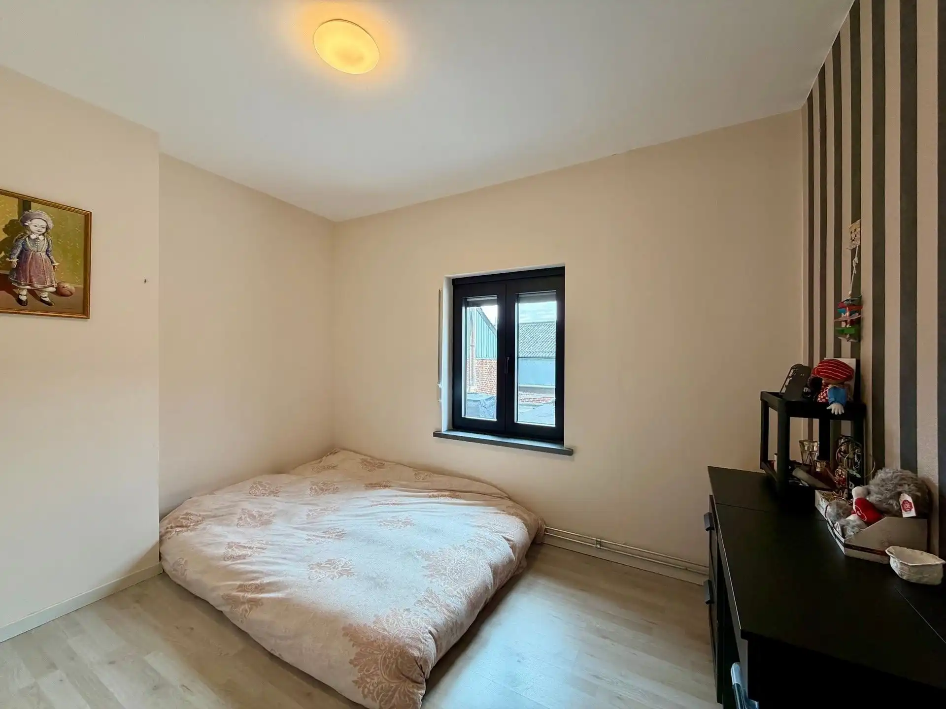 Ruime gezinswoning met 4 slaapkamers! foto 18