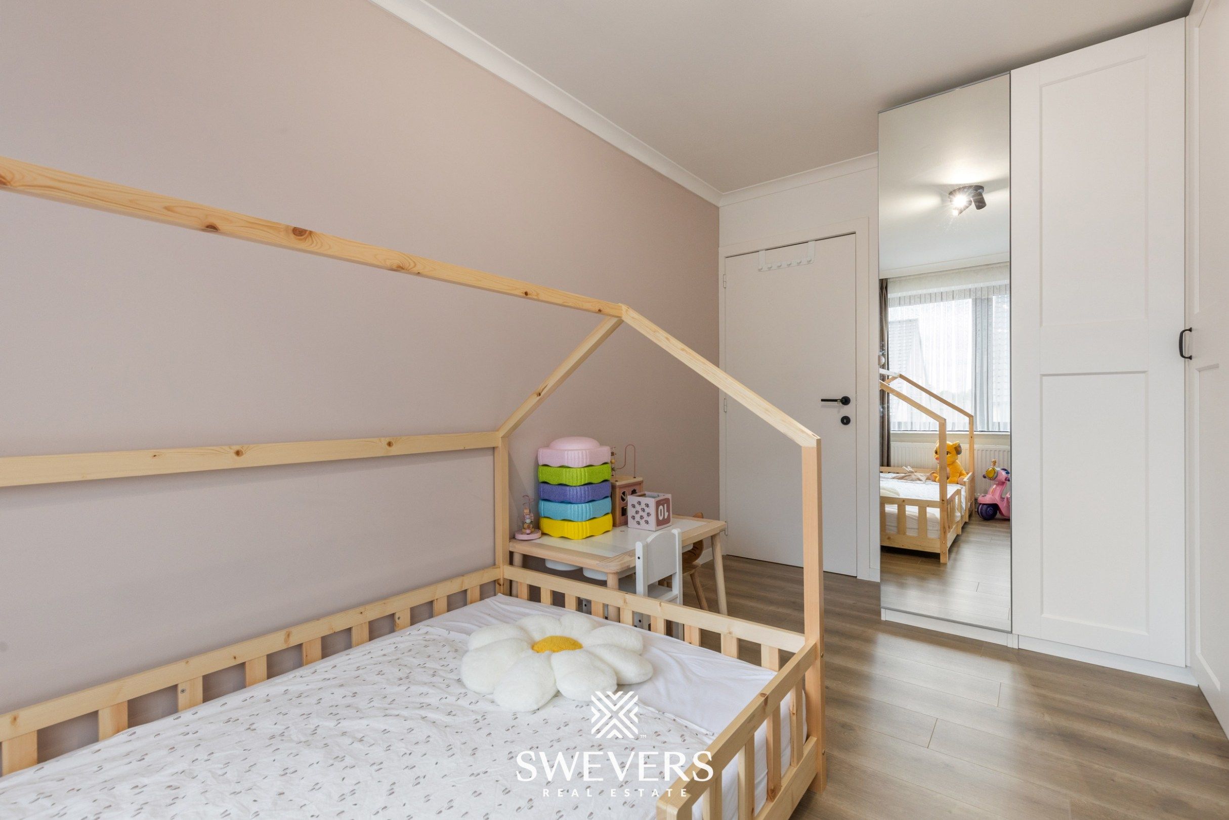 Instapklaar appartement met 2 slaapkamers in centrum Koersel foto 24