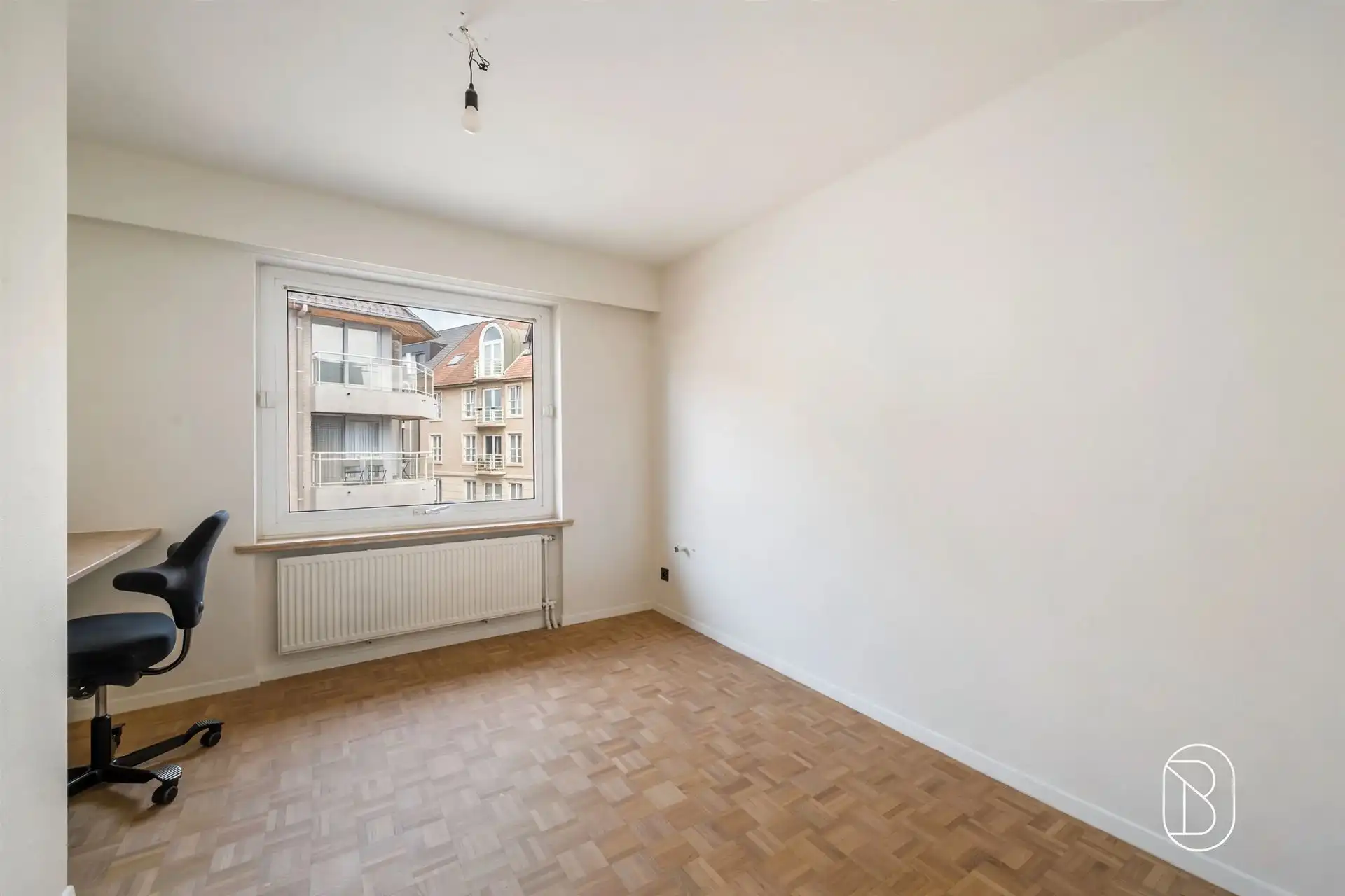Stijlvol gerenoveerd appartement in het centrum! foto 14