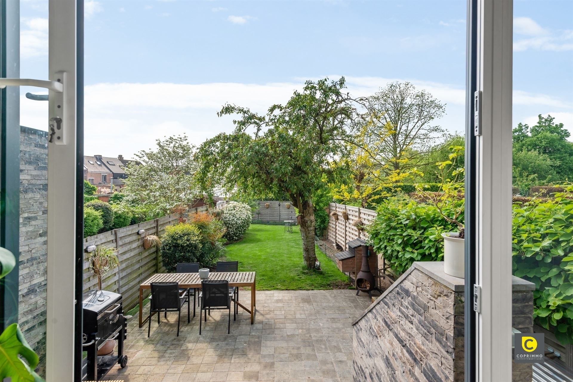 Woning:4slk,2 badk en ZWperceel foto 6