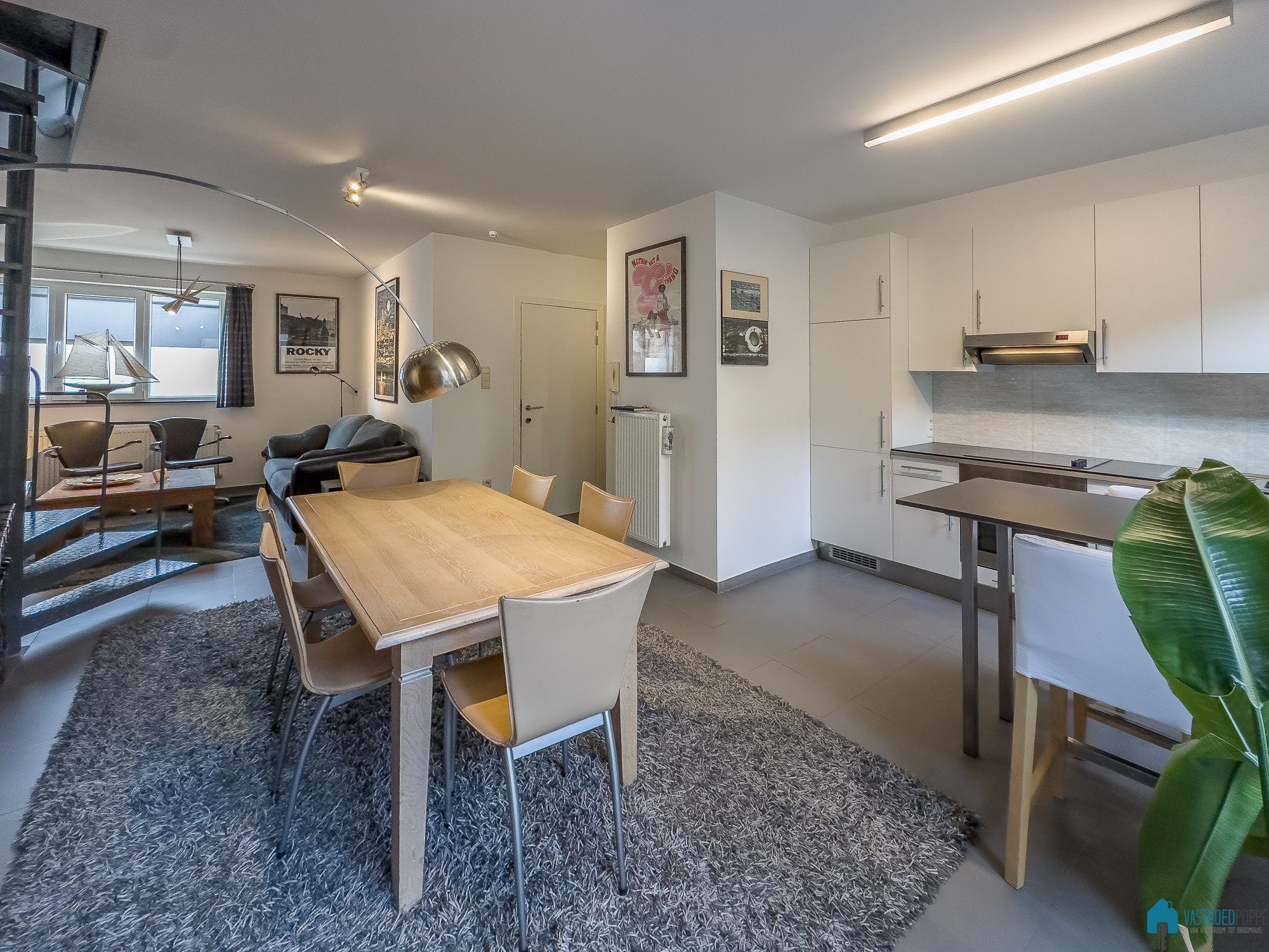 DUPLEX-APPARTEMENT TE HUUR foto 6