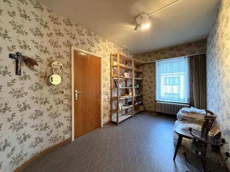 Zeer ruime karaktervolle voormalige dokterswoning met prachtige tuin in het centrum foto 17