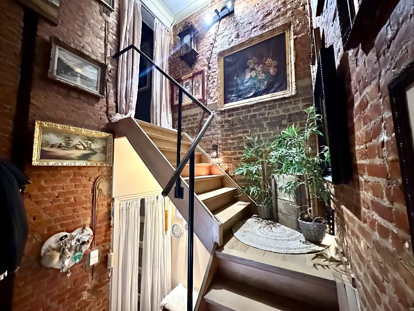 TE KOOP: goed draaiende horecazaak met woonst in centrum Tongeren foto 27