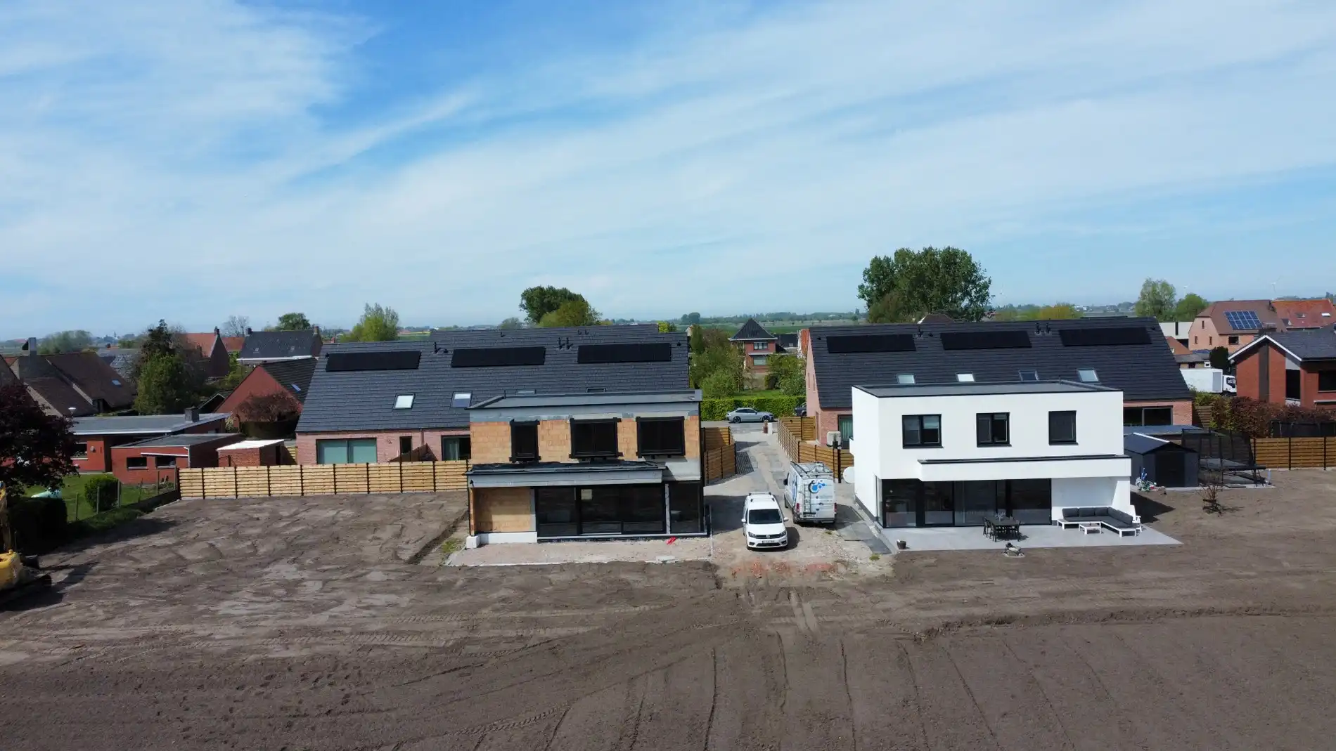 Rustig gelegen alleenstaande nieuwbouwwoning met 3 slaapkamers en prachtig zicht op de velden te Gistel  foto 2