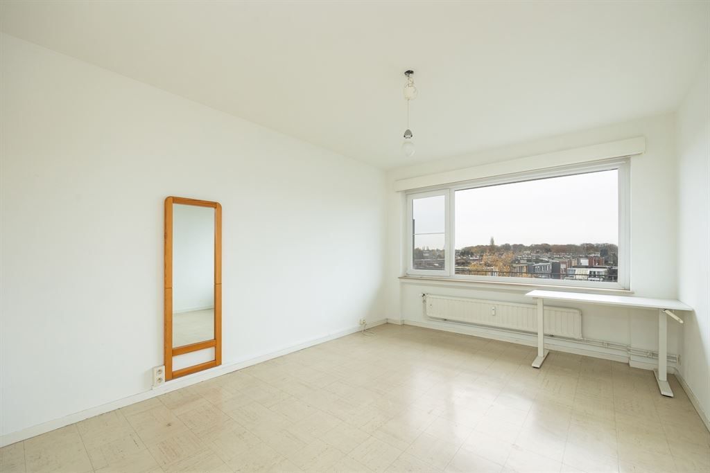 Intapklaar appartement met 2 terrassen foto 11