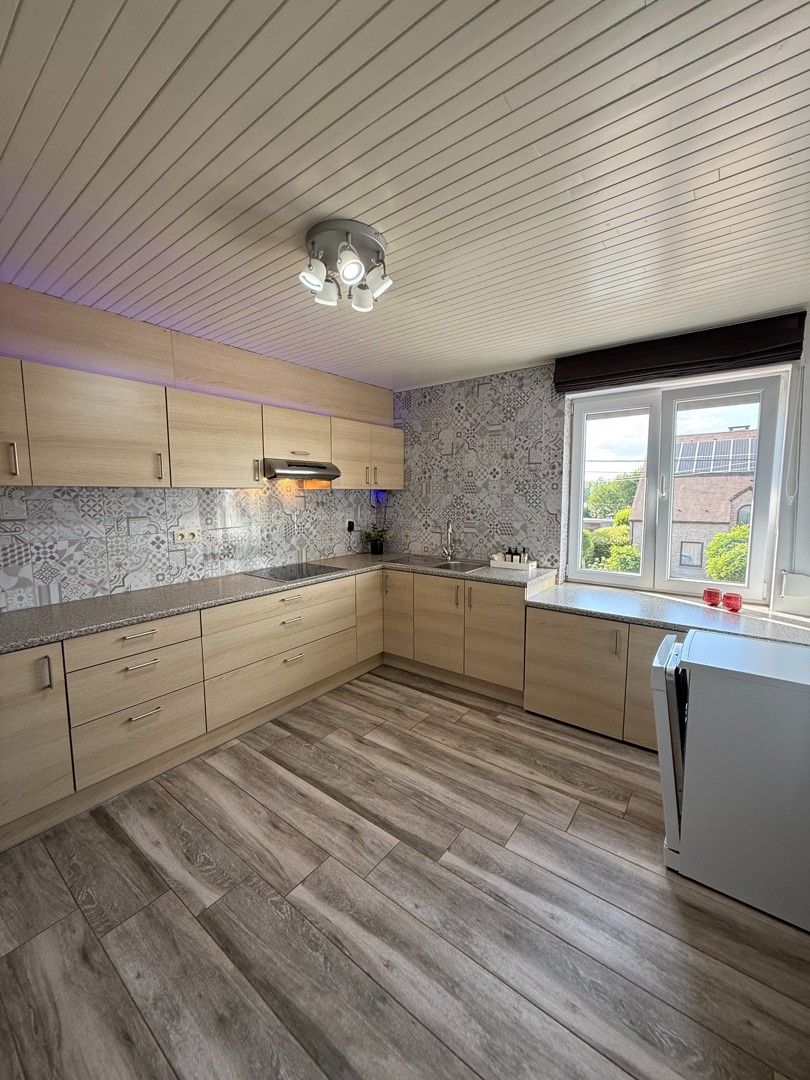 Mooi instapklaar appartement met 3 slaapkamers, ruim terras en tuintje gelegen in Waltwilder. foto 7