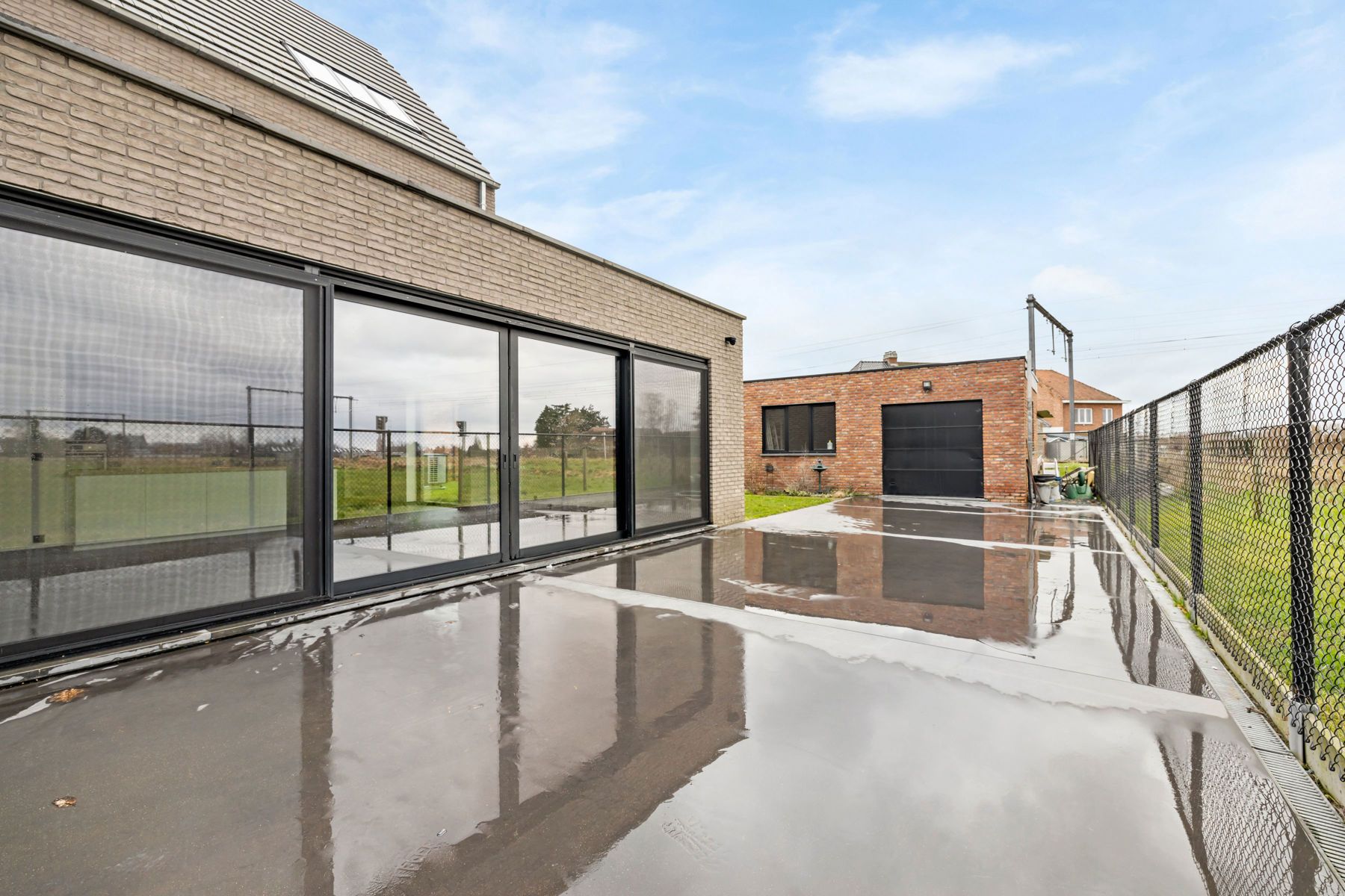 BEN OPEN BEBOUWING mét dubbele garage en afz. extra garage foto 23