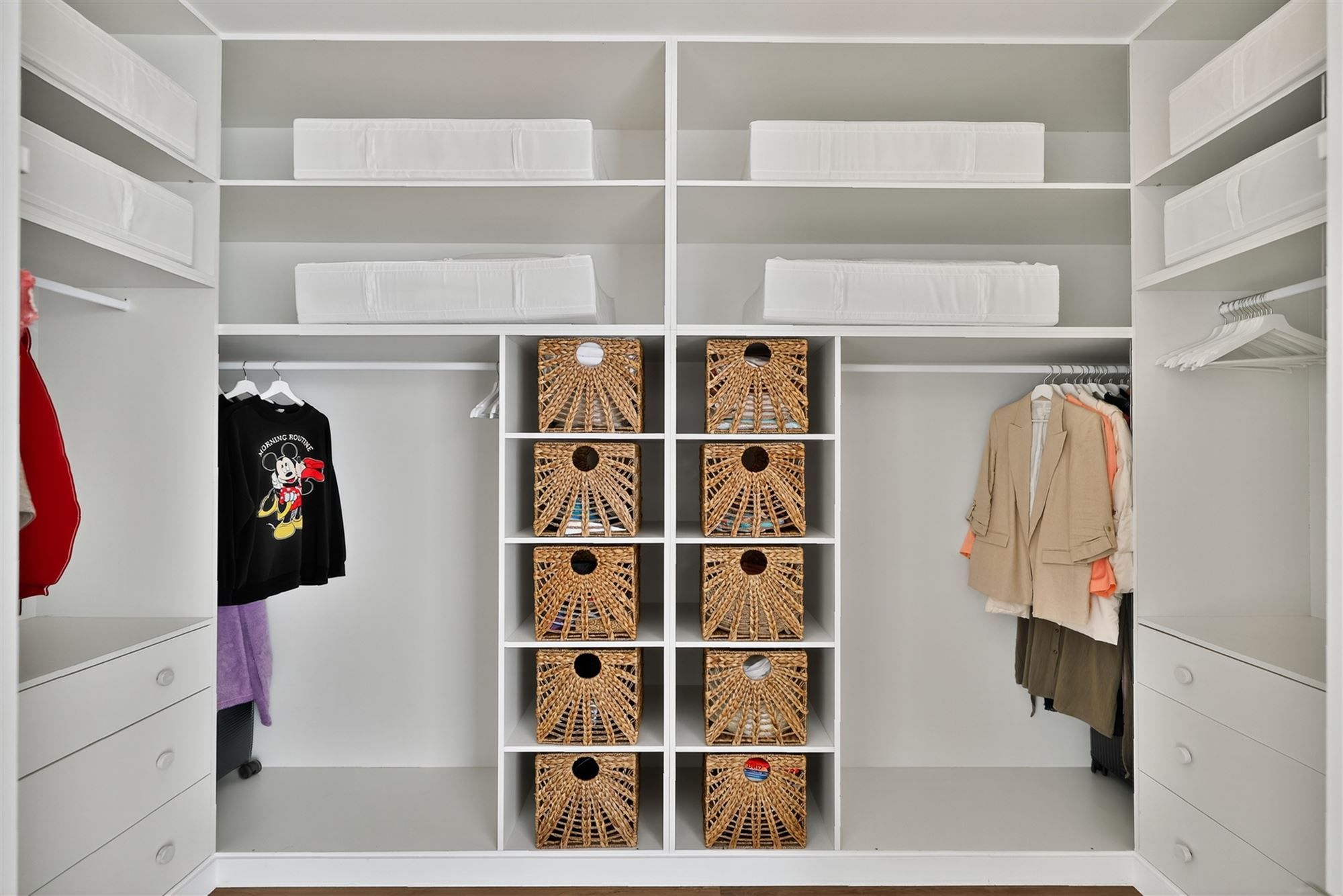 Buitengewone nieuwe halfopen woning op toplocatie foto 10