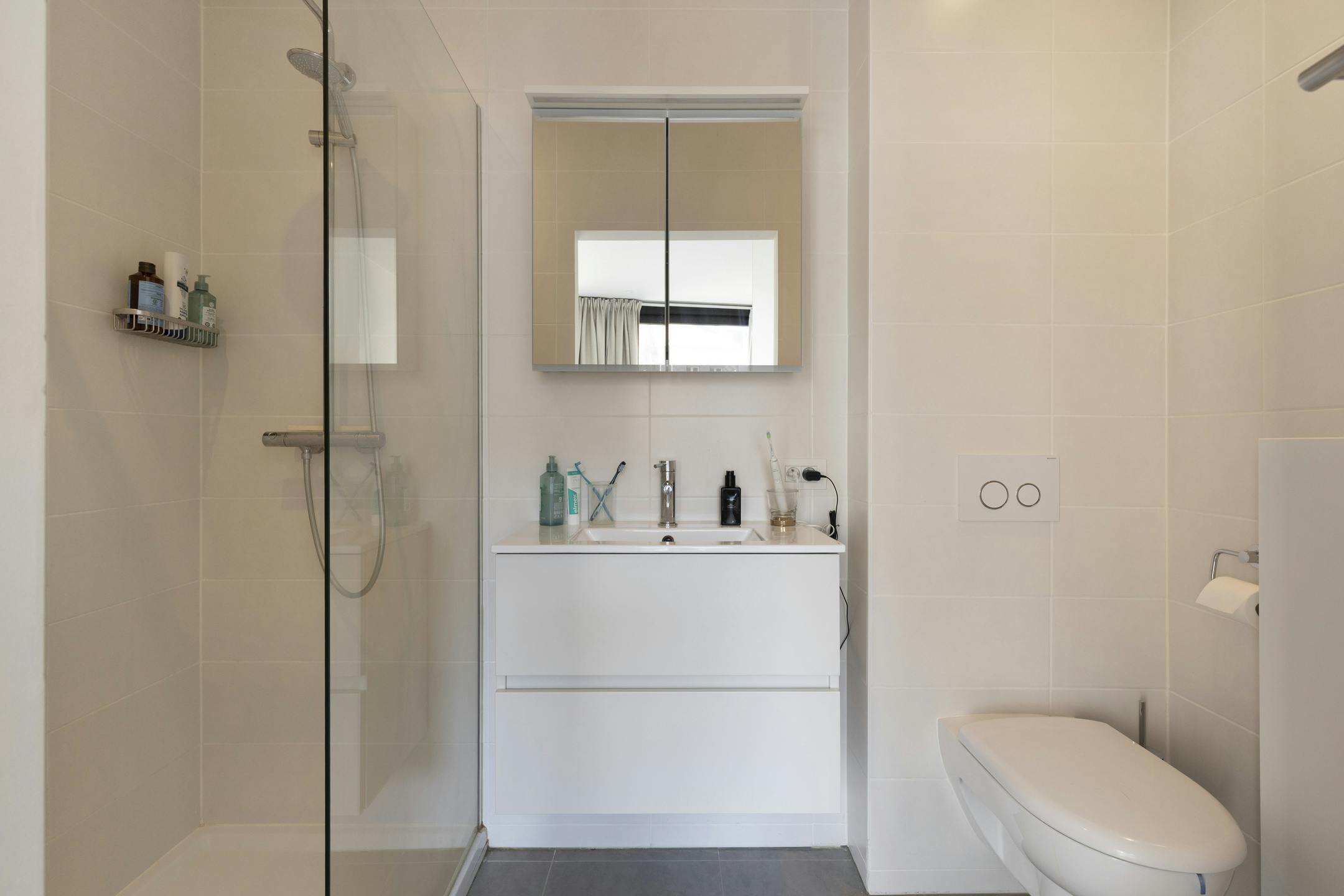 Moderne stadswoning met 2 slaapkamers in hartje Gent te koop foto 11