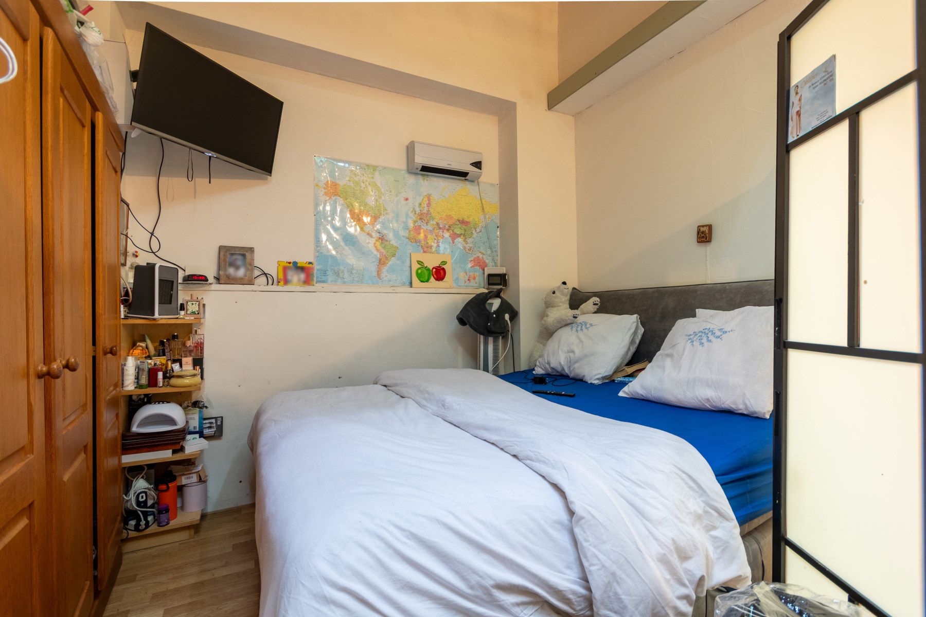 Handelshuis met commercieel gelijkvloers en appartement foto 7