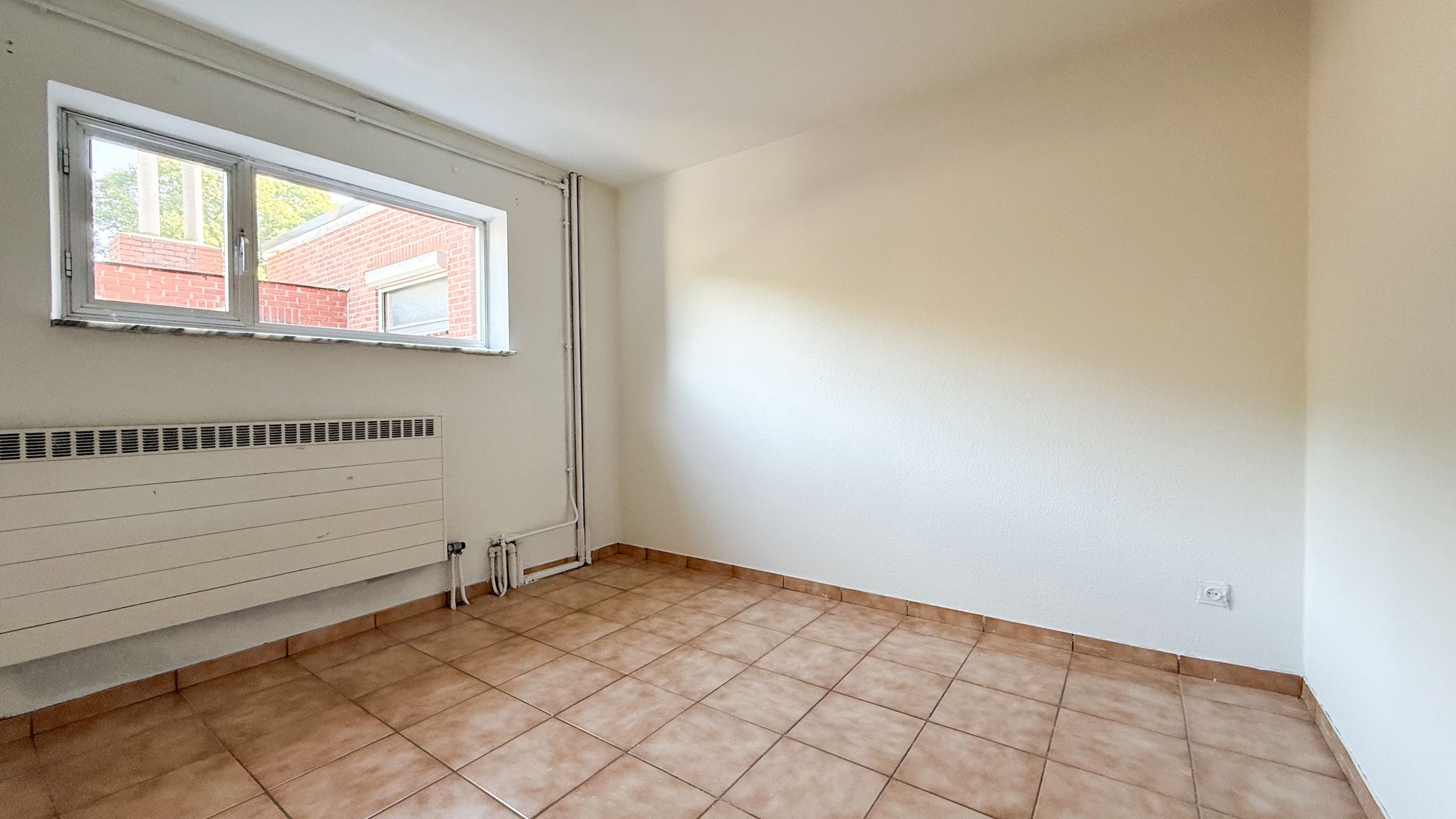 Ruim app. op wandelafstand van het centrum in Houthalen! foto 11