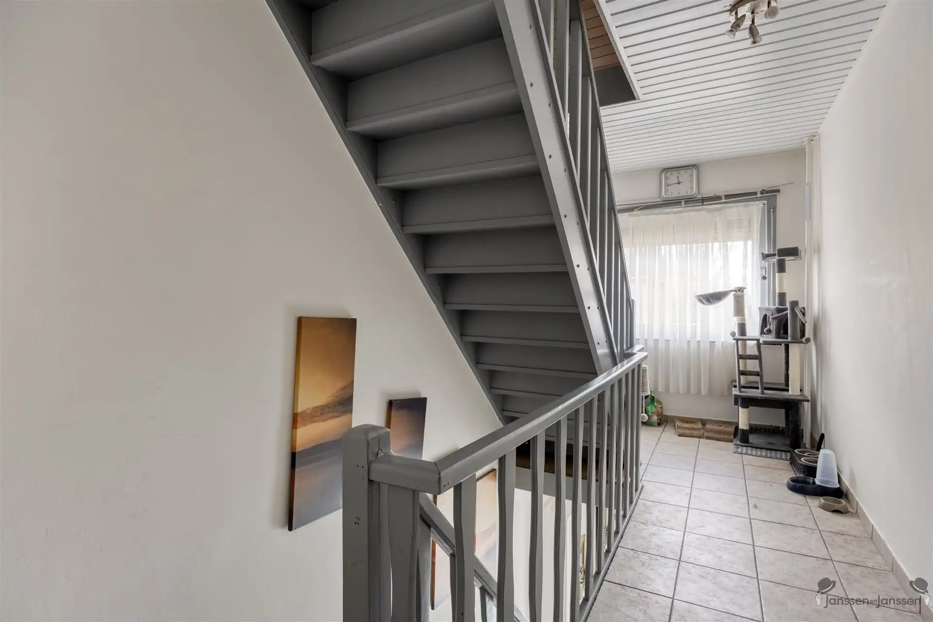 Unieke kans als verhuur opbrengsteigendom of ruime gezinswoning te Leopoldsburg! foto 13