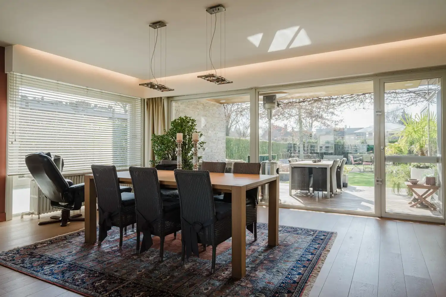 Gelijkvloerse villa in Kortrijk foto 6