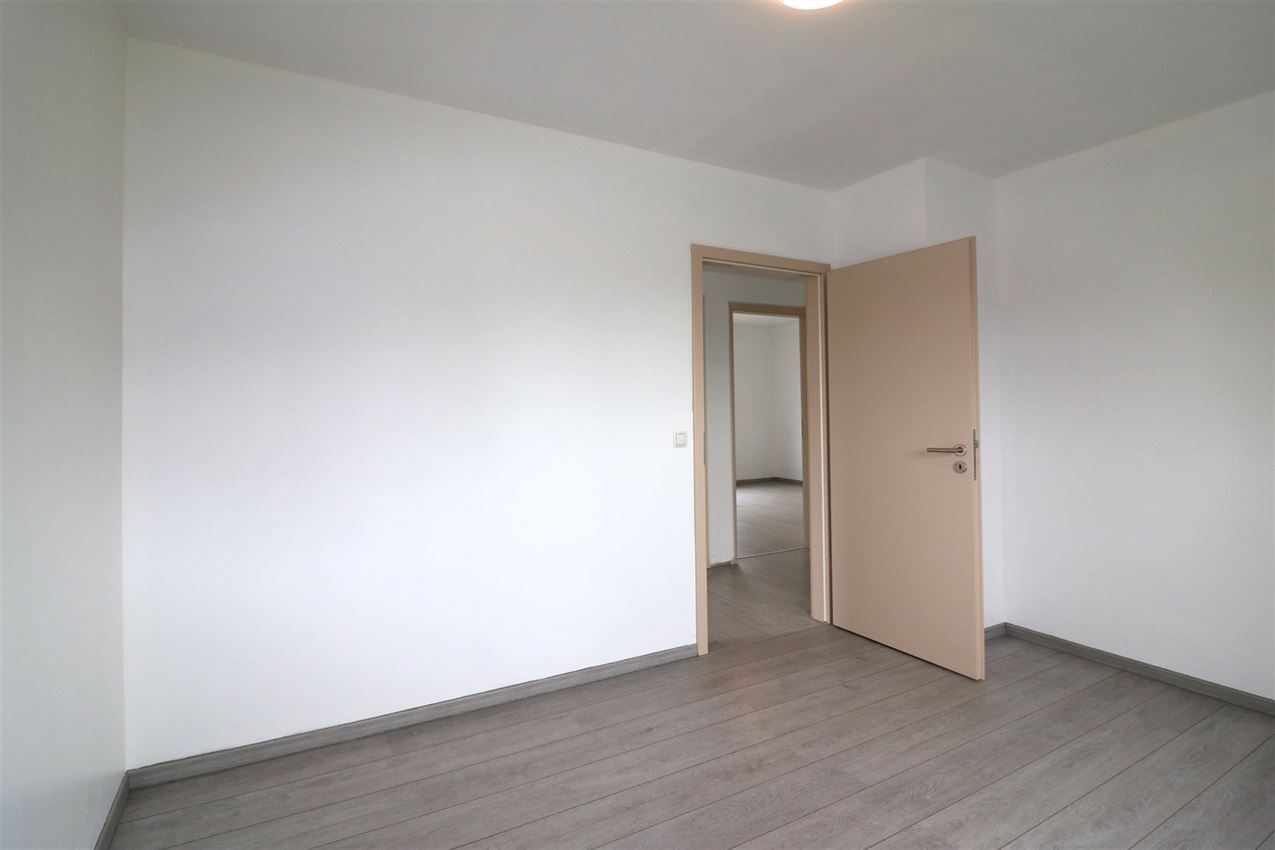 Mooi en landelijk, heel recent, 3 slpk., terras en tuin  foto 23