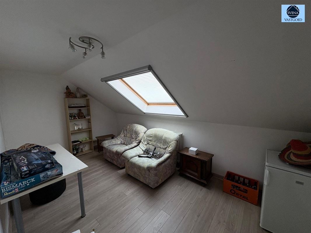 DRIEGEVEL WONING MET 5 KAMERS EN TUINTJE foto 8