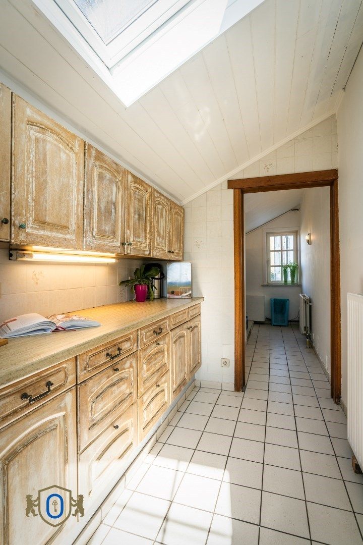 Landhuis met meerdere bijgebouwen foto 7