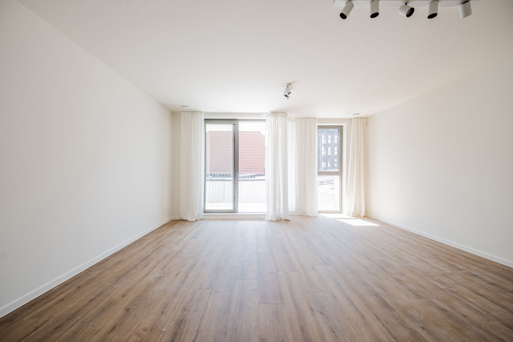 Gloednieuw 2-slaapkamer-appartement met terras op t' Zuid  foto 8