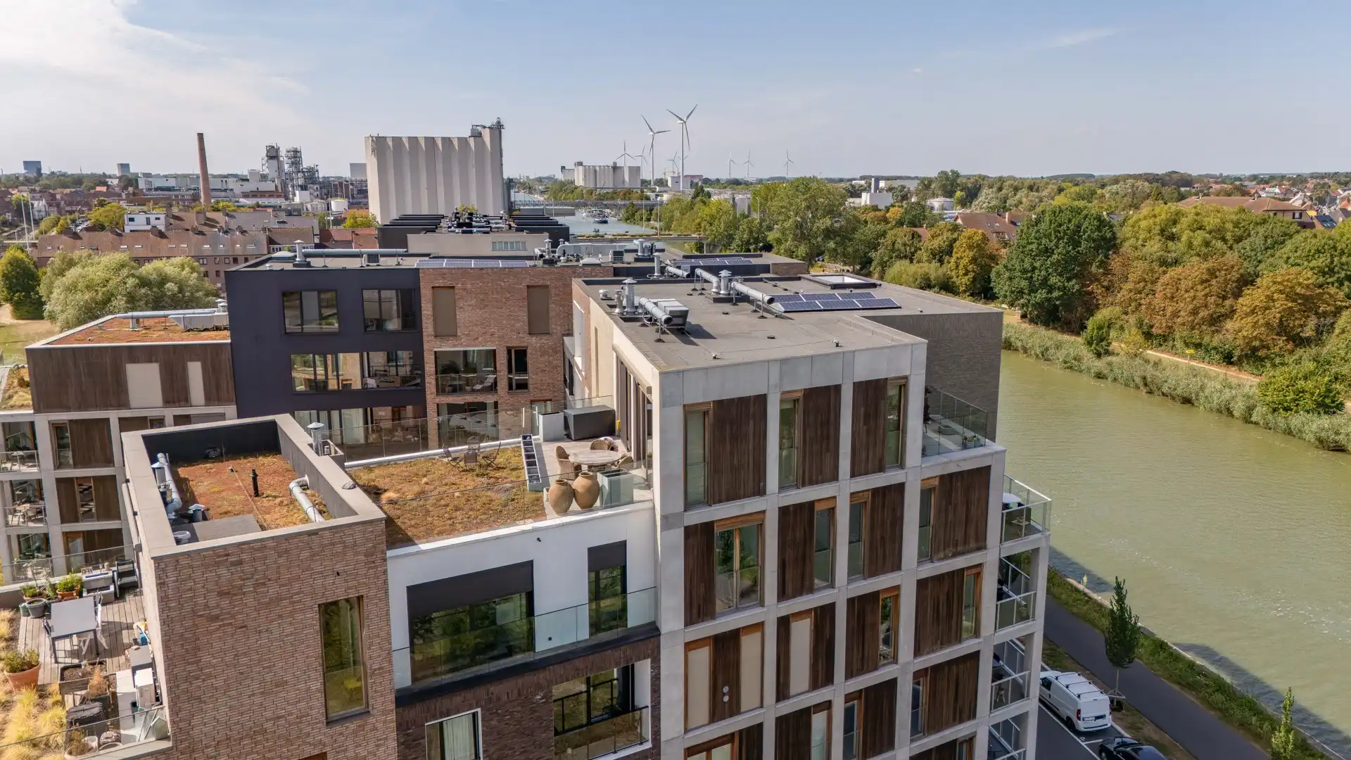 Prachtig penthouse met 3 slaapkamers en adembenemend uitzicht in Izegem foto 5