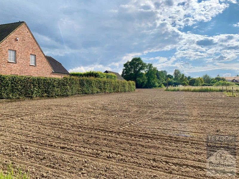 Bouwgrond - mooi perceel - dicht bij het centrum van HdS foto 4