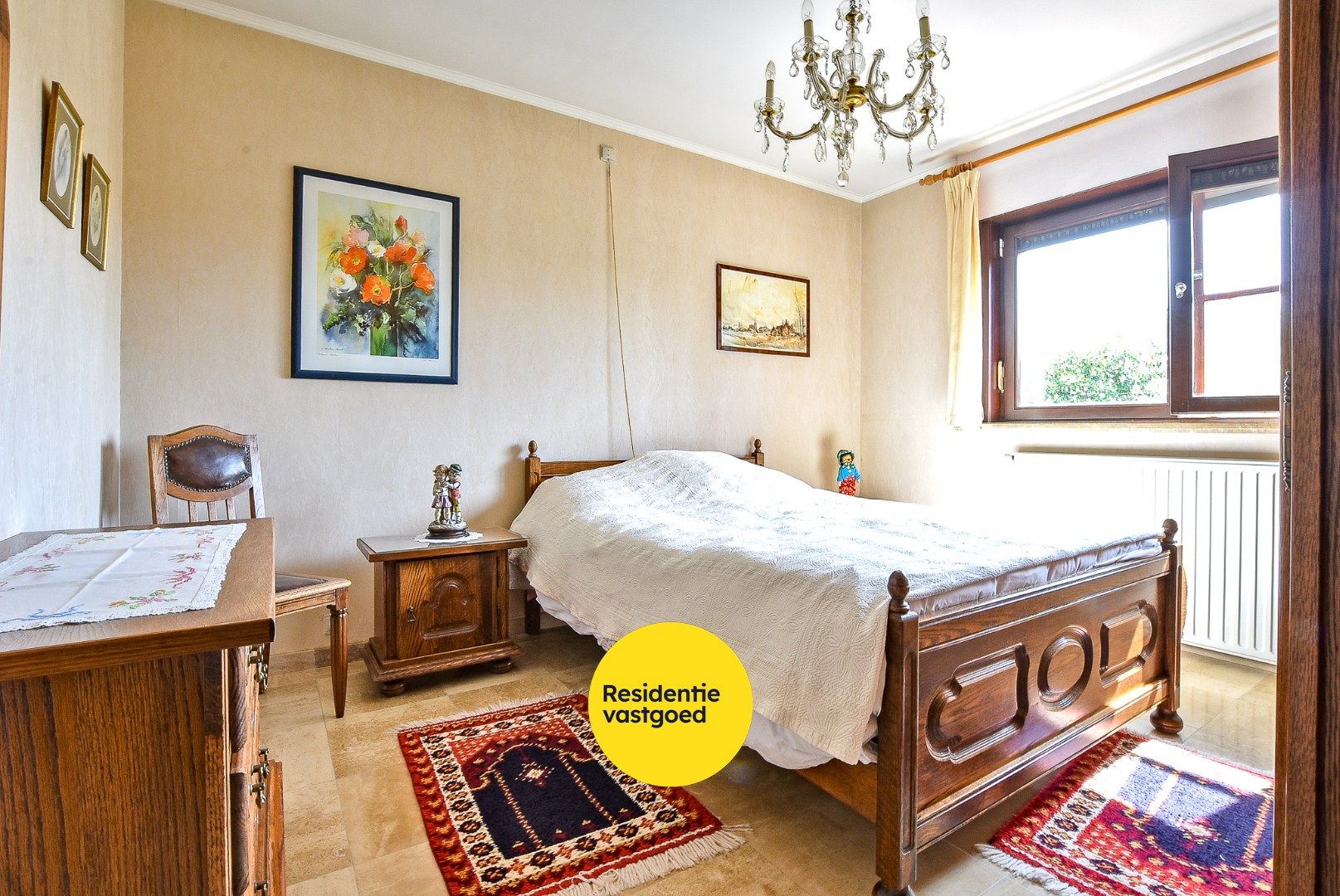 Ruime alleenstaande woning met grote tuin nabij centrum Diksmuide op 1681 m². foto 13