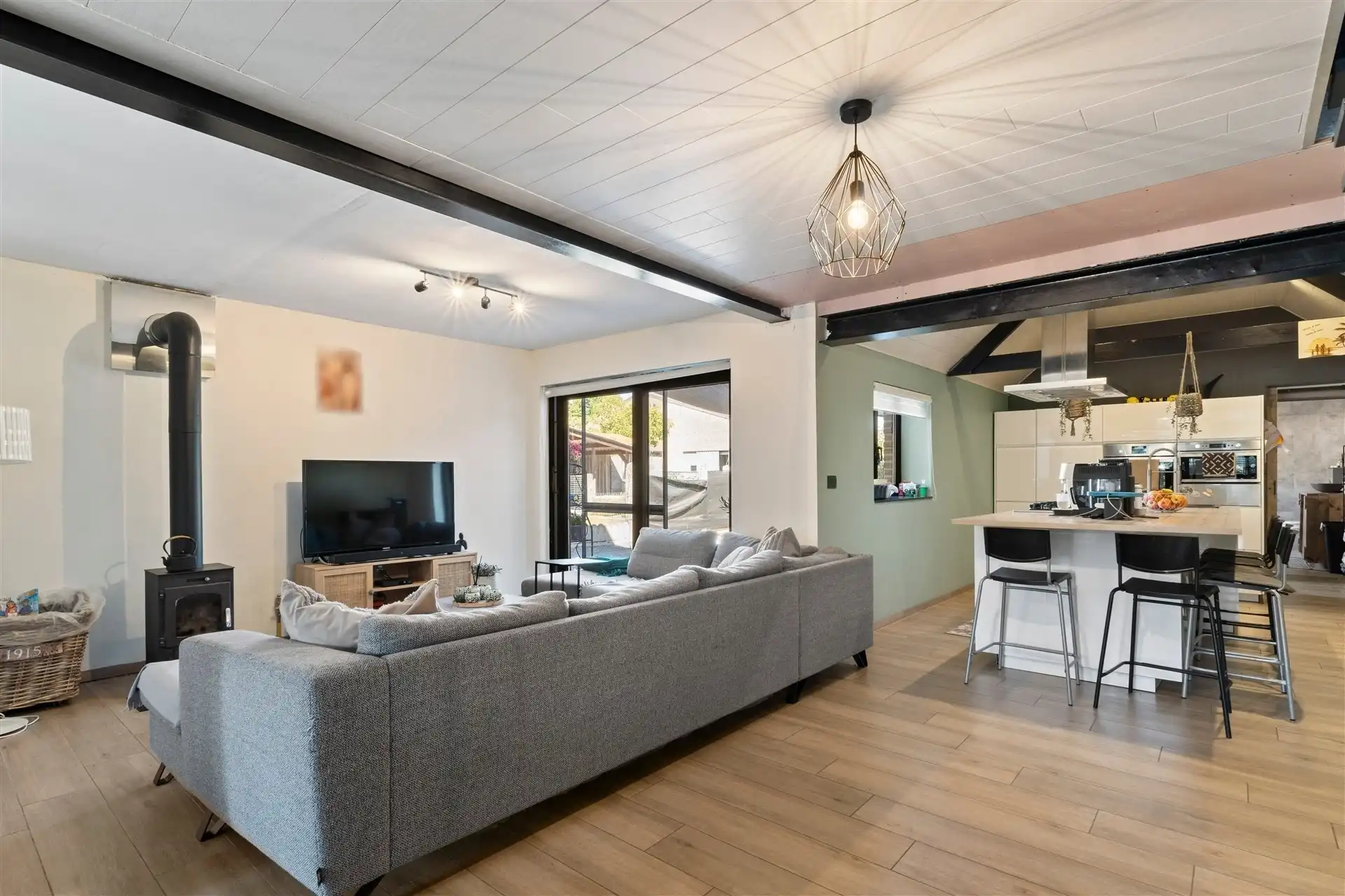 Leuke, open bebouwing op 1341m² grond.  foto 7