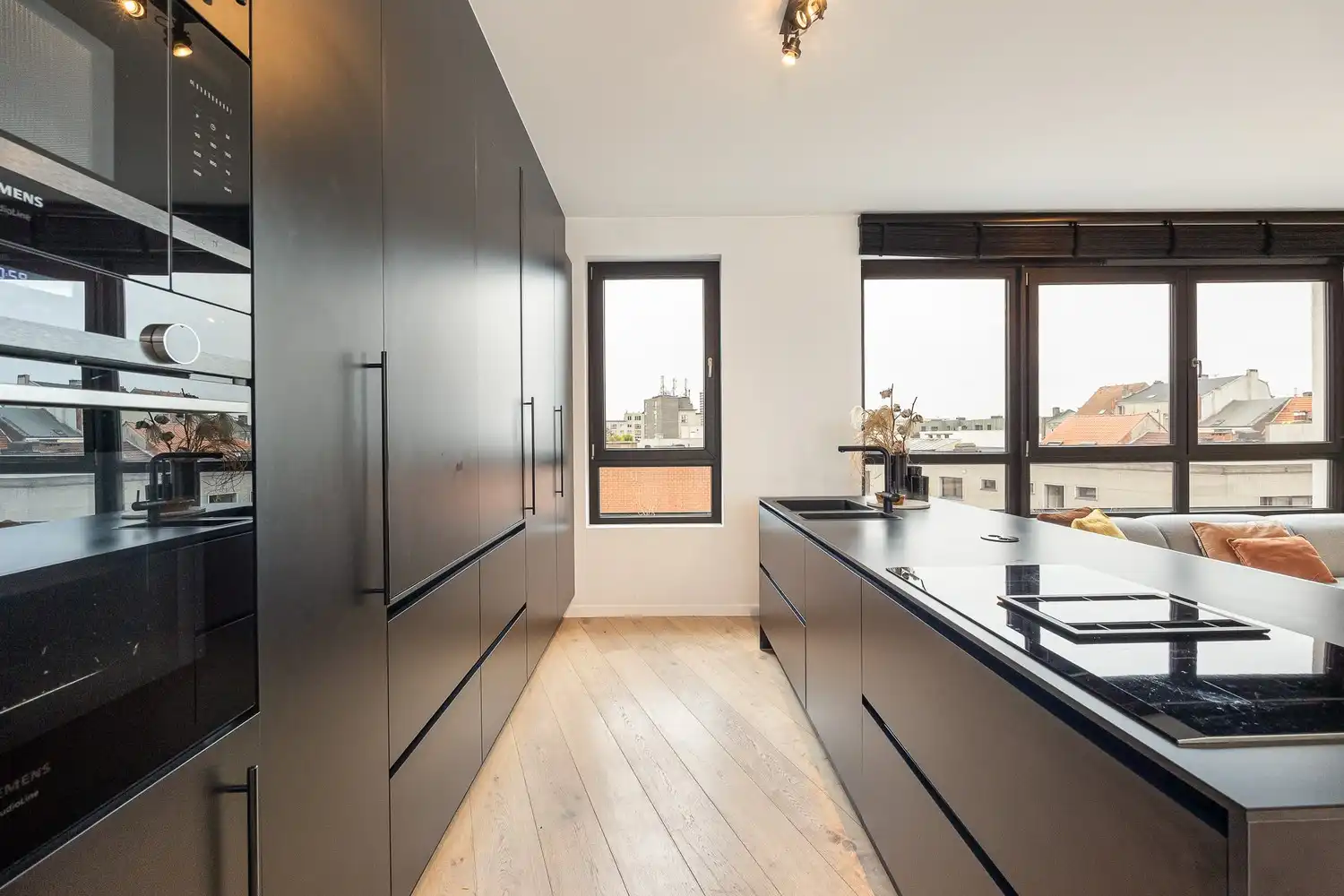 In Optie: Penthouse met wow-factor in hartje Antwerpen-Zuid foto 7