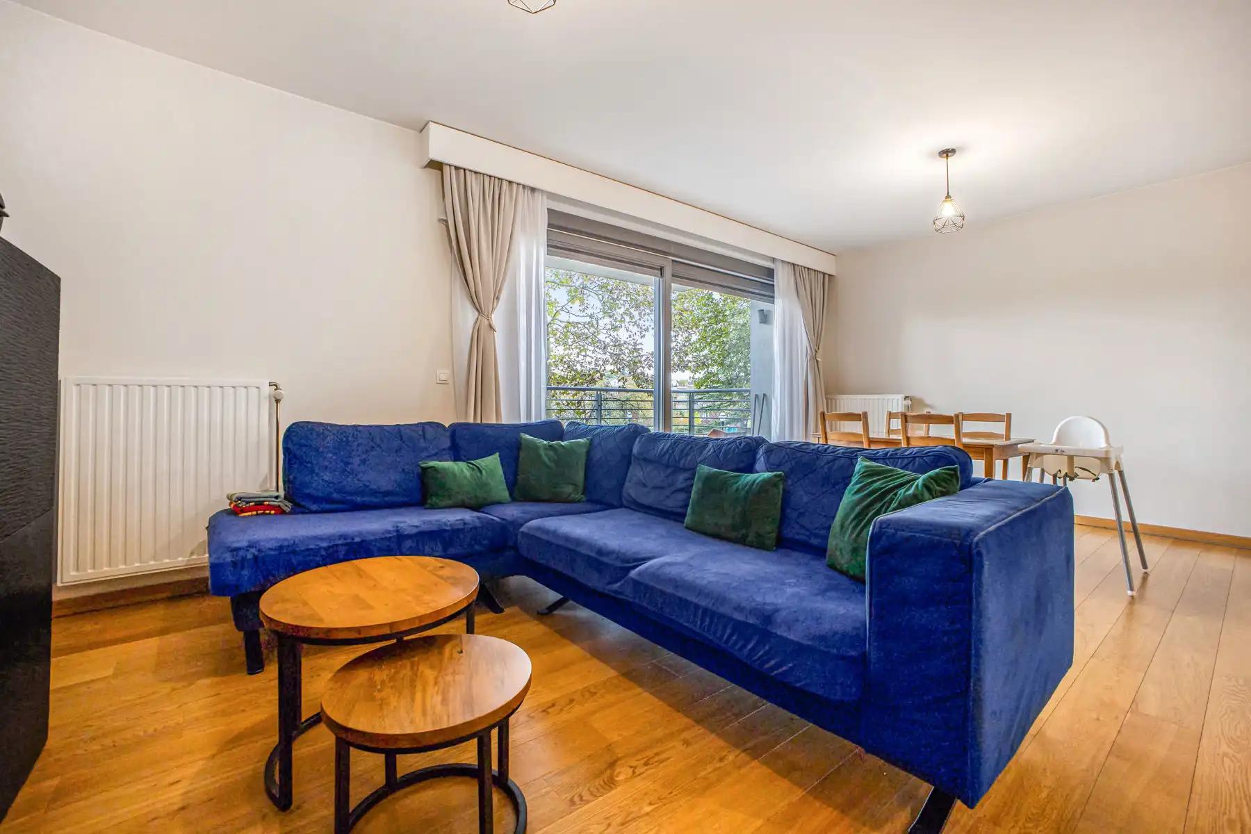 Appartement met 2 slaapkamers, terras, kelder en staanplaats foto 4