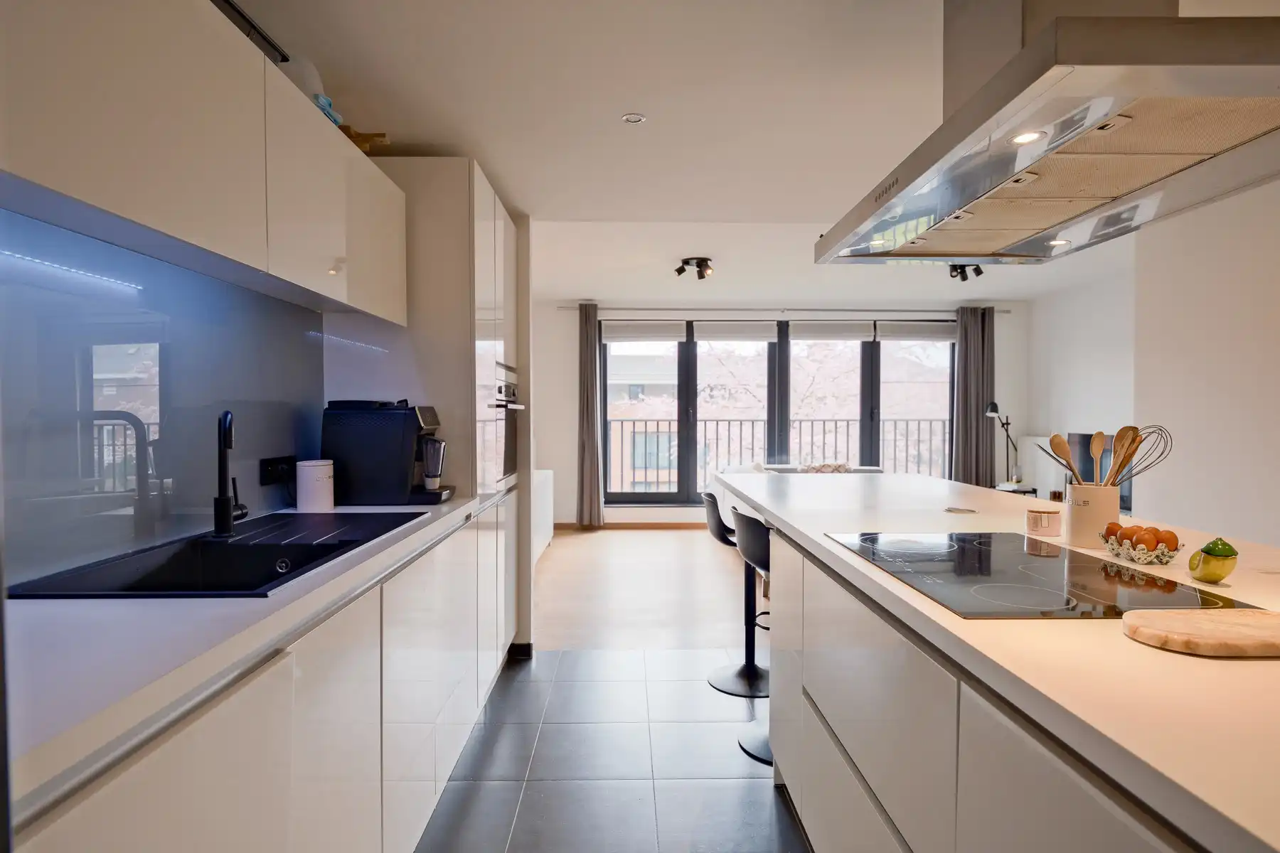 Appartement te koop foto 3