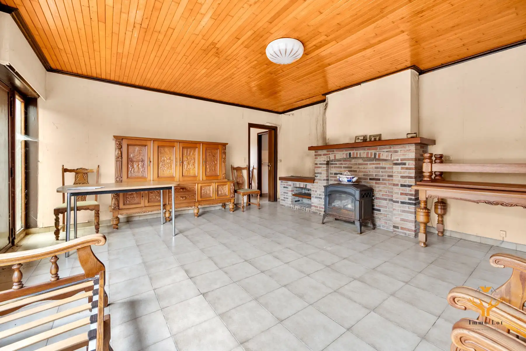 Te renoveren bungalow met grote garage nabij het Donkmeer foto 5