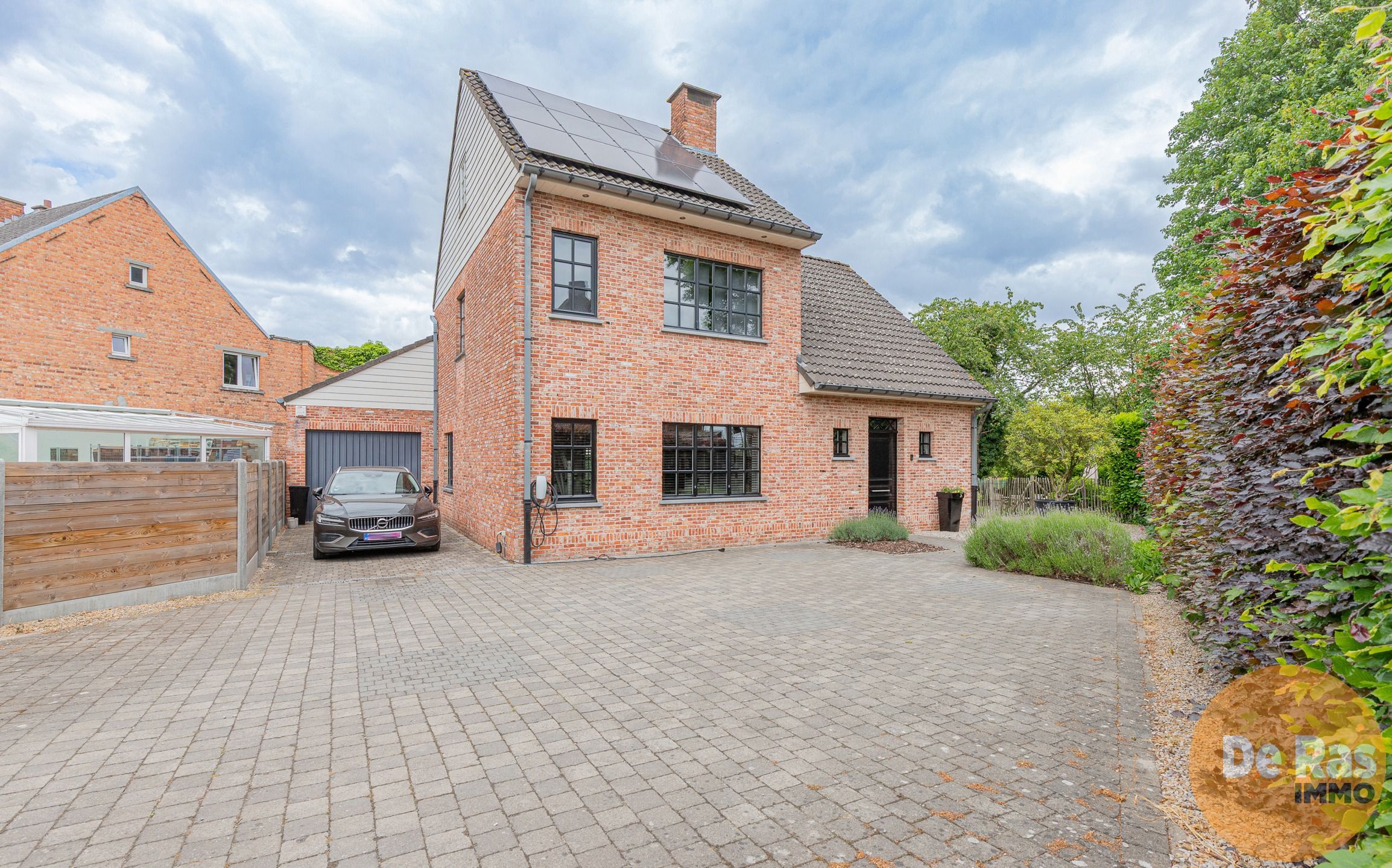 ERPE – Uitzonderlijke OB met tuin op toplocatie foto {{pictureIndex}}