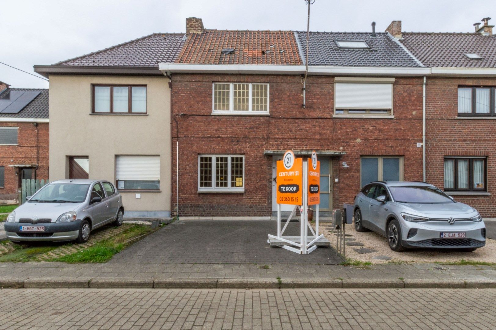 Rustig, landelijk en zeer goed gelegen te renoveren woning! foto 2