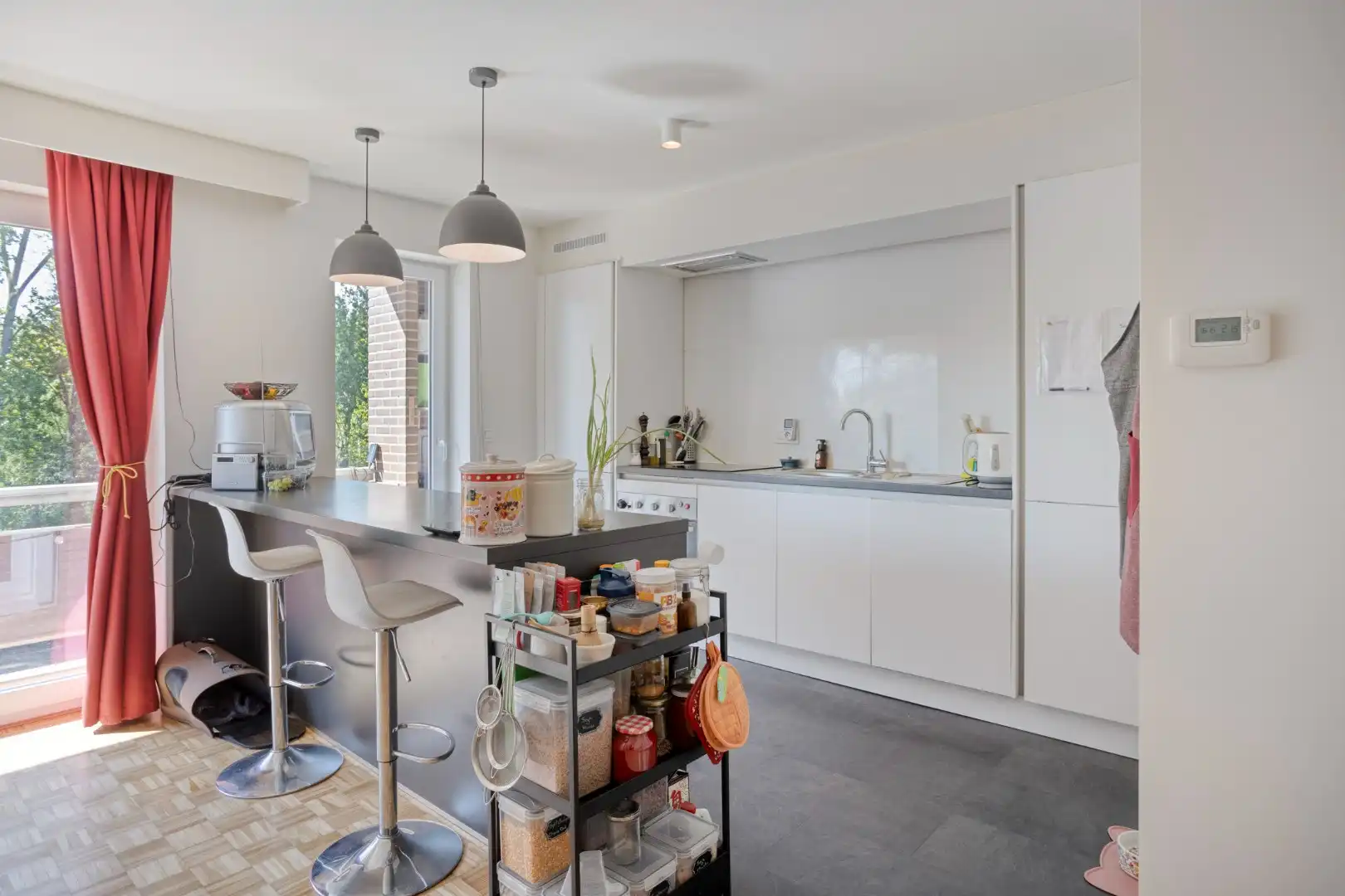 Gunstig gelegen gerenoveerd appartement met 2 ruime slaapkamers en groot terras vlakbij Leuven - EPC 186 kWh/m² - bewoonbare oppervlakte 104 m²     foto 10