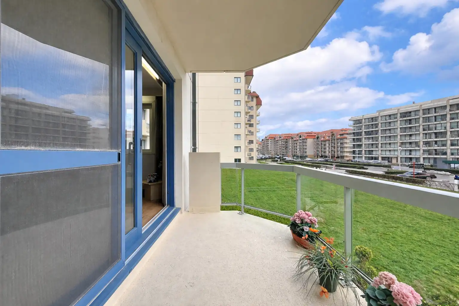 Appartement met zuidgericht terras nabij het strand te Nieuwpoort foto 8