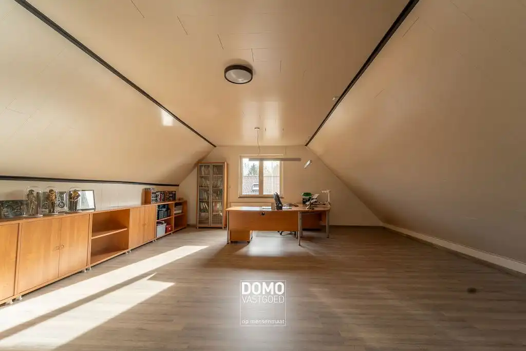 RUIME WONING VAN BOUWJAAR 2008 MET EPC LABEL B, 3 SLAAPKAMERS EN EEN HANGAR TE DIEPENBEEK foto 18