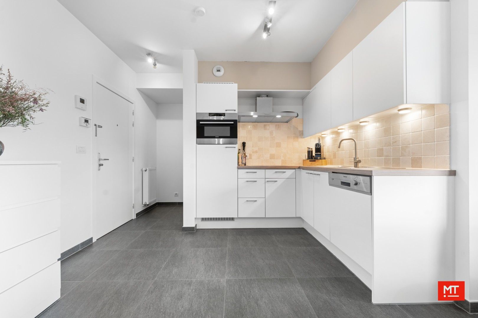 Appartement te koop foto 6