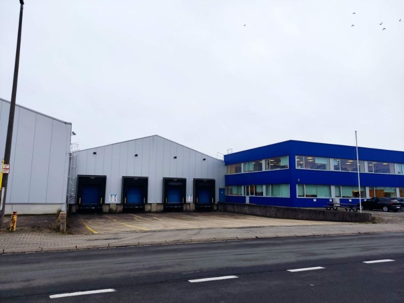 Industrieel gebouw te huur foto 5