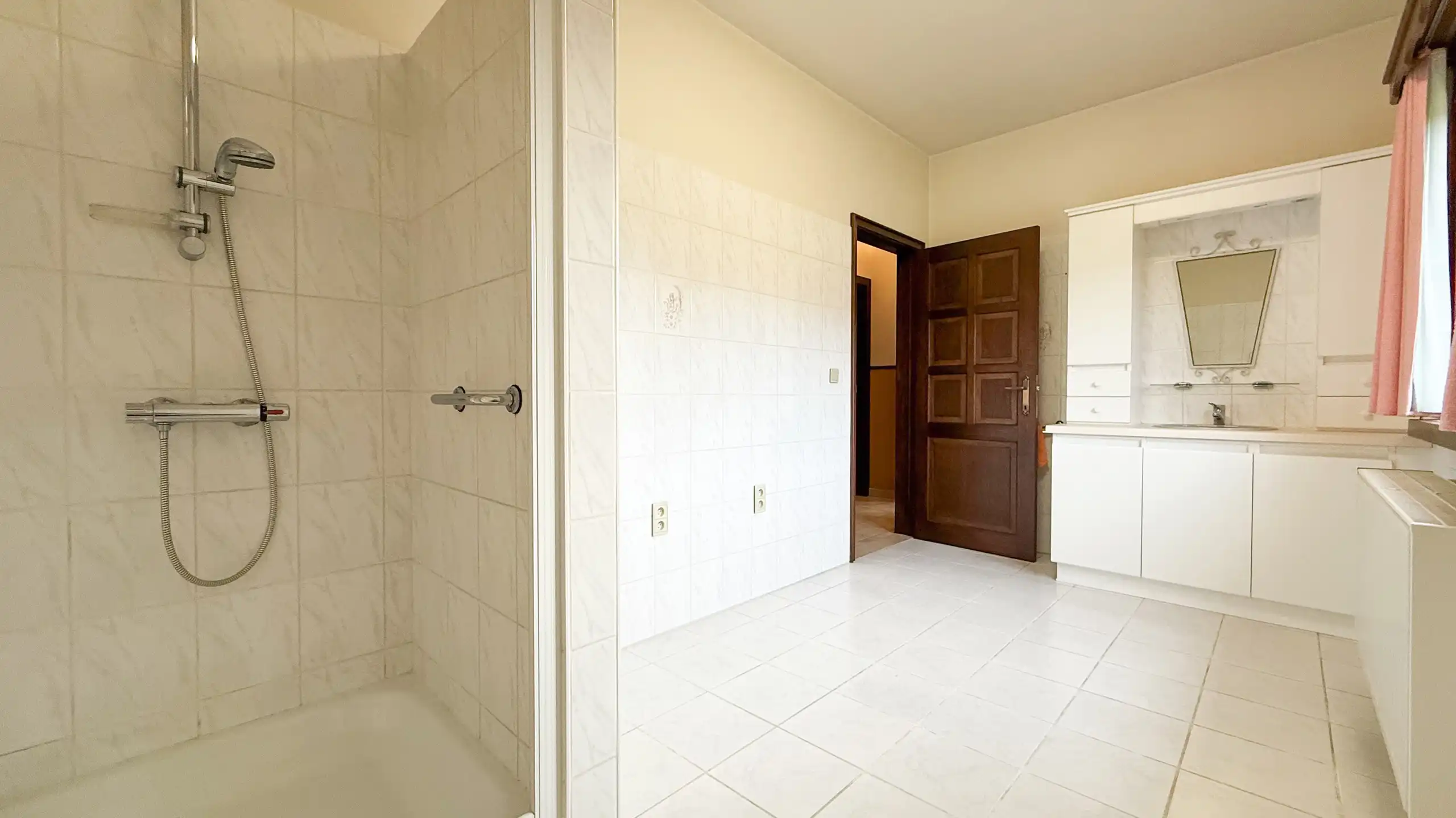 Exclusieve hoeve op 40are met bosrijke ligging te Paal! foto 20