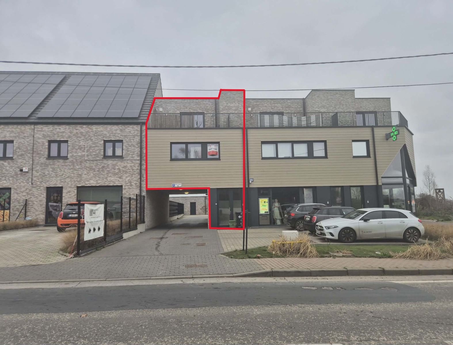 Energiezuinige woning met 2 slaapkamers en 2 terrassen foto {{pictureIndex}}