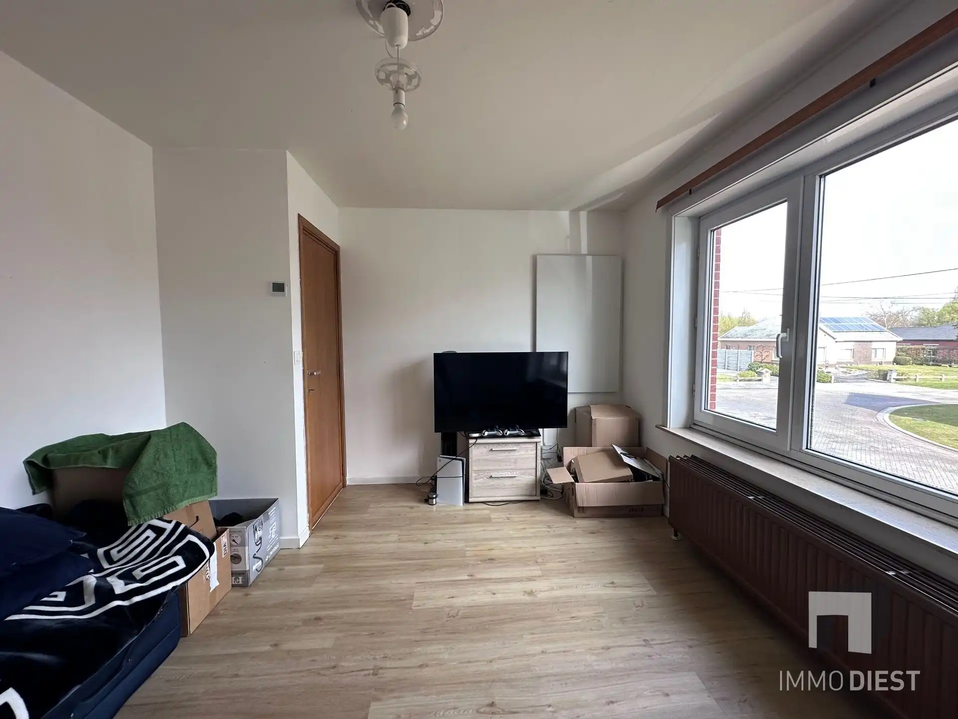 Woning met 3 slaapkamers, garage en zonnepanelen foto 9