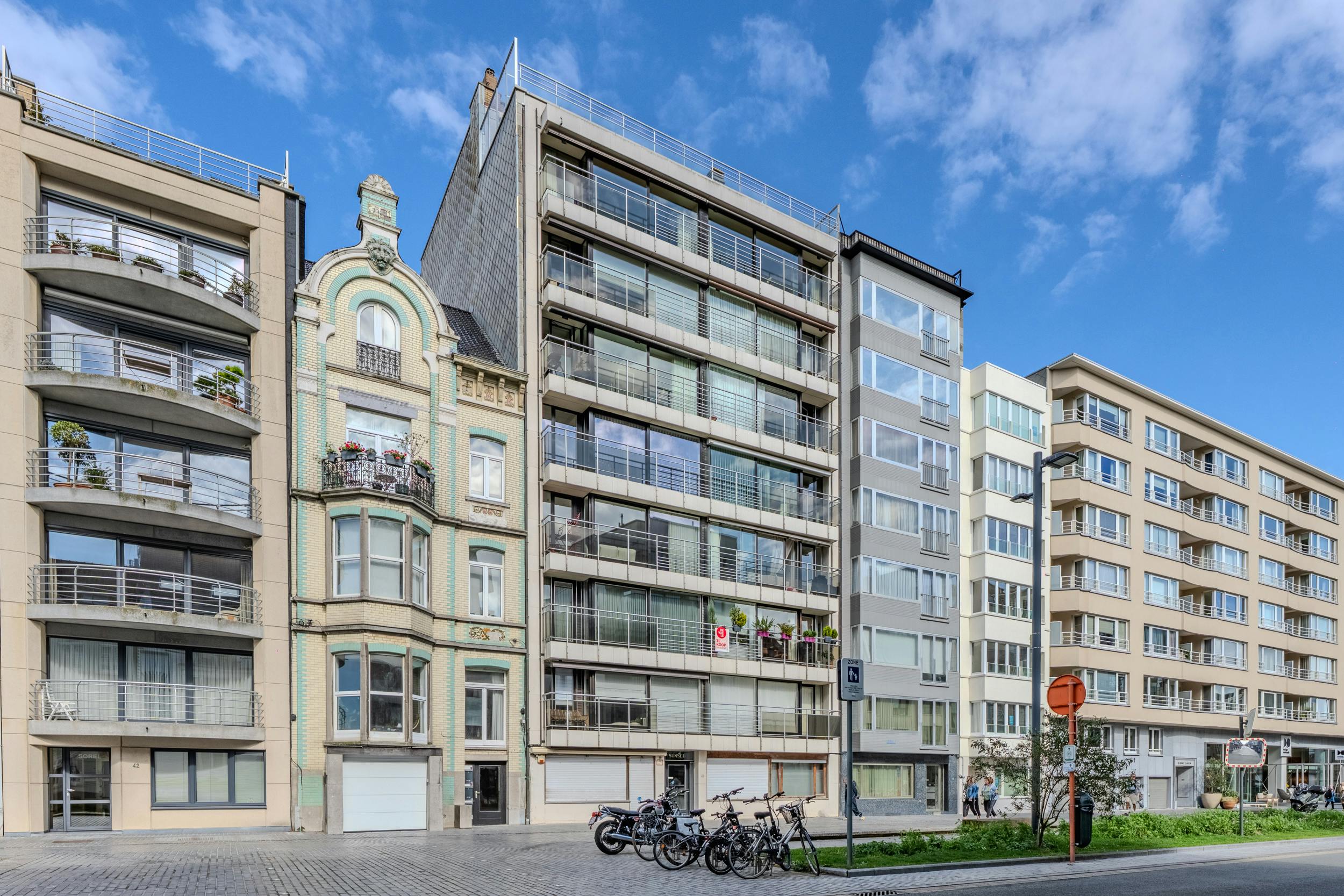 Lichtrijk appartement met 3 slaapkamers te koop te Oostende foto 17