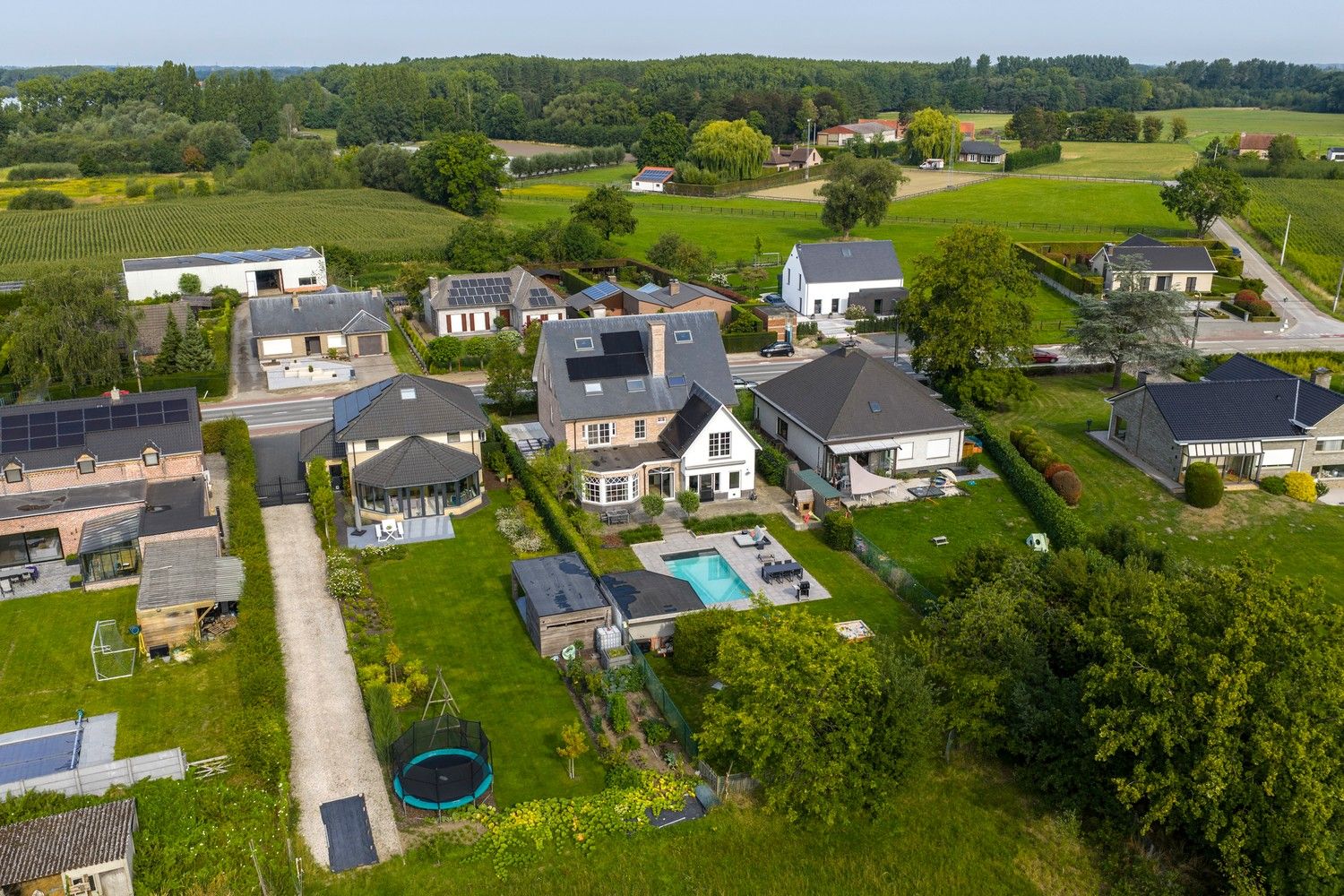 Prachtige villa (549 m² bewoonbaar) op een perceel van 1750 m² te Onze-Lieve-Vrouw-Waver foto 27
