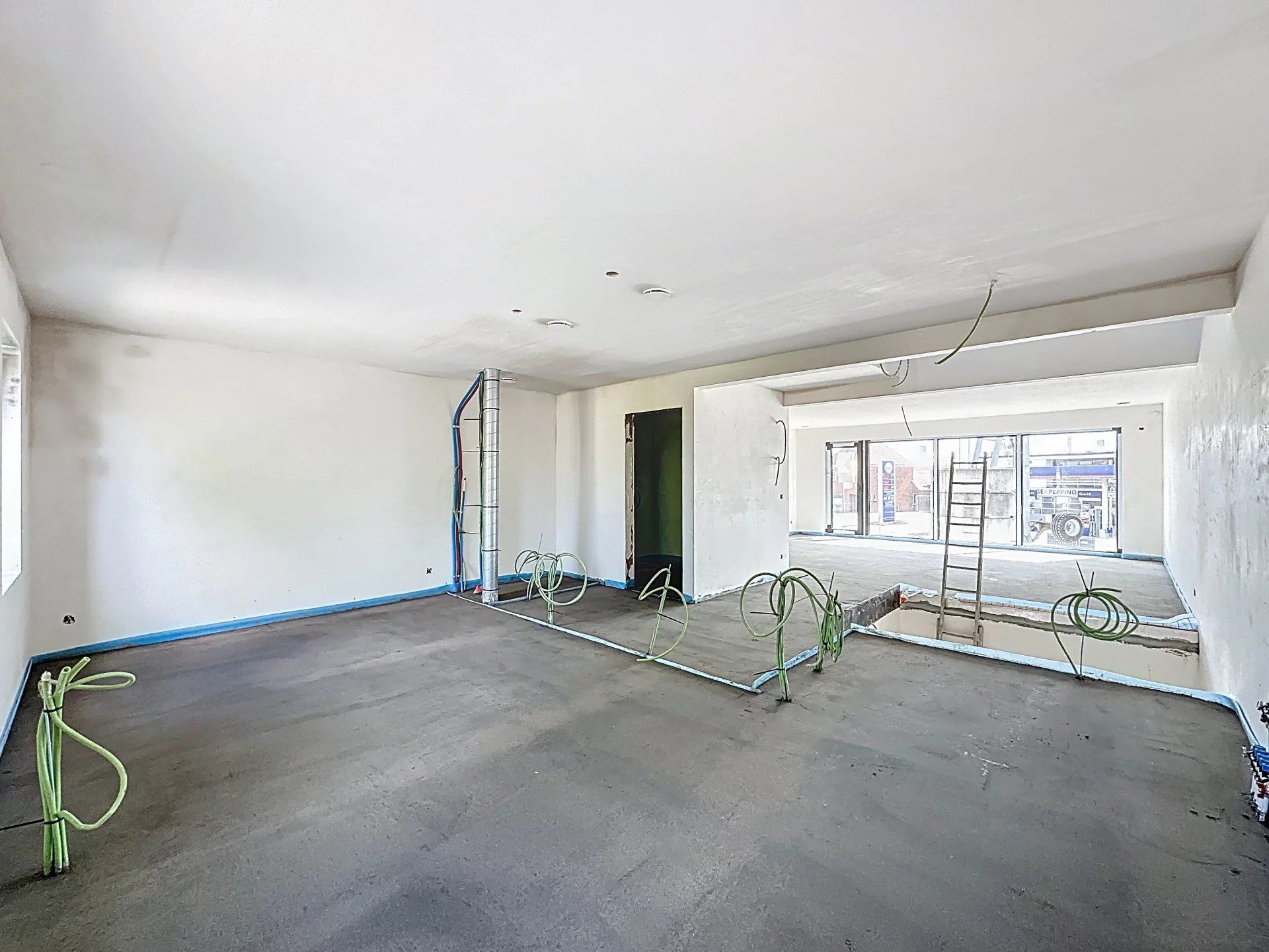 3 geschakelde woningen met tuin. Luxe afwerking! foto 8
