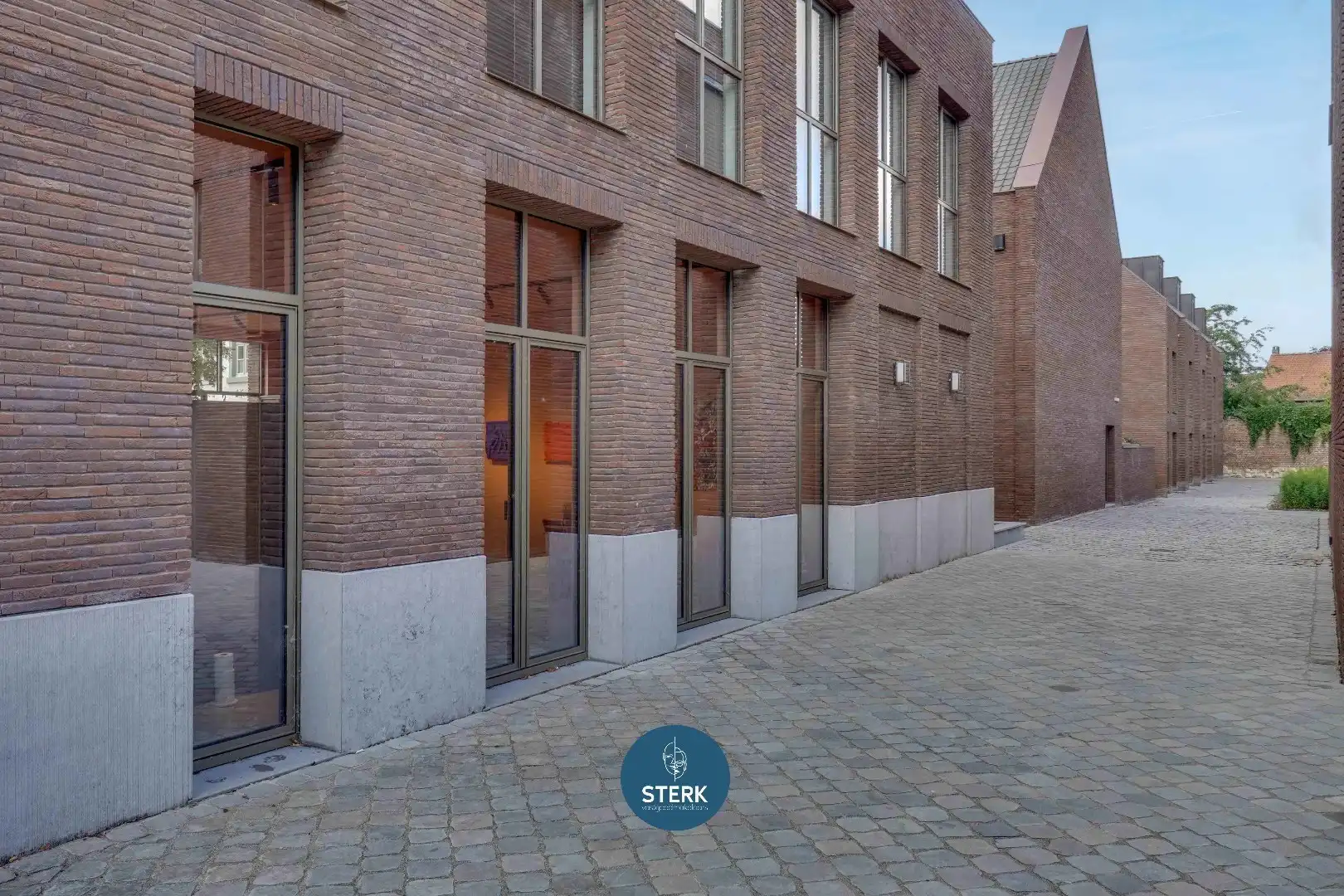 UNIEK HANDELSPAND GELEGEN OP EEN GUNSTIGE LOCATIE TE OUD-REKEM !  foto 18