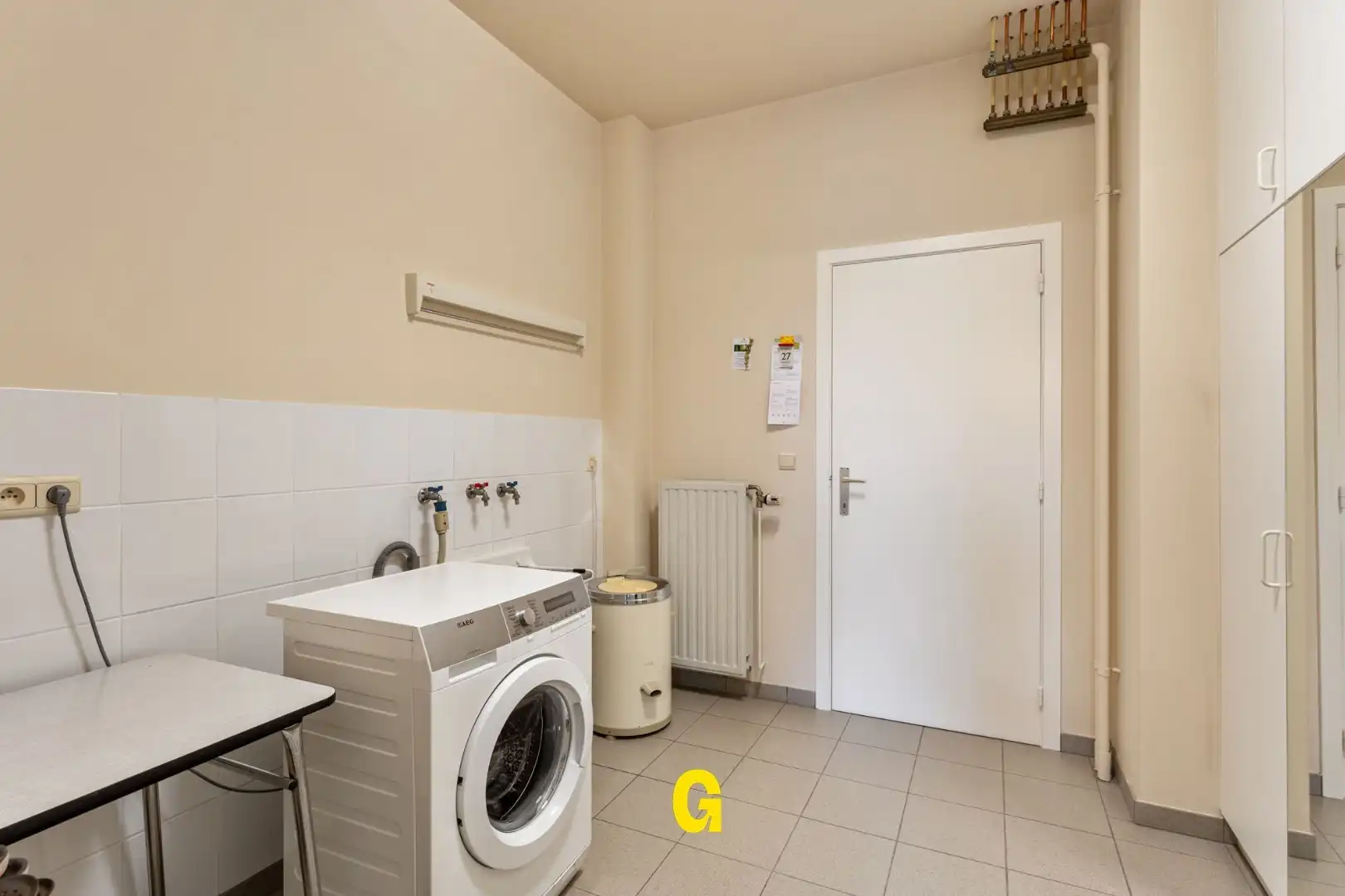 Bijzonder nette rijwoning van zeer degelijke kwaliteit, met tuin op 6a 46ca, vlak bij de dorpskern van Hoeselt. foto 13