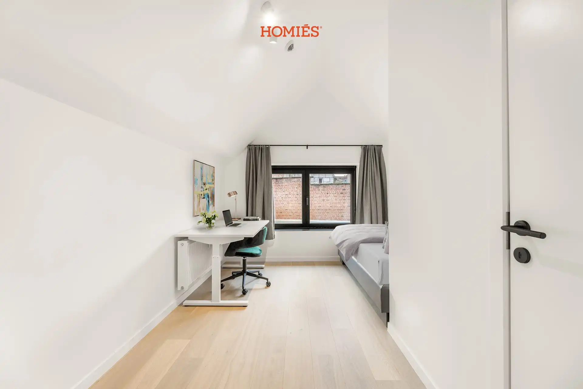 Gezellige kamer met eigen sanitair op topligging - EPC A foto {{pictureIndex}}