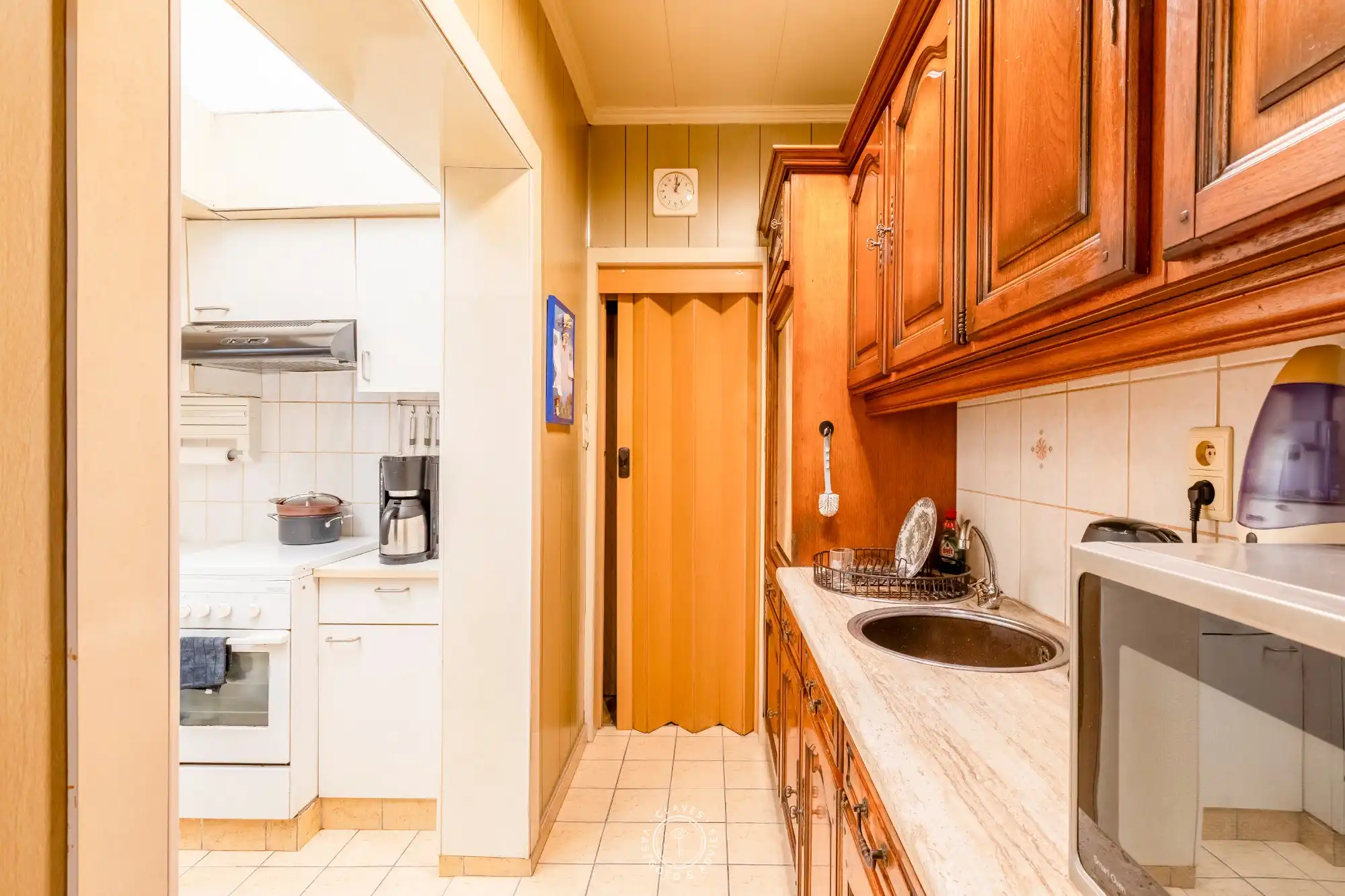 Woning met renovatiepotentieel nabij het centrum van Sint-Niklaas foto 6