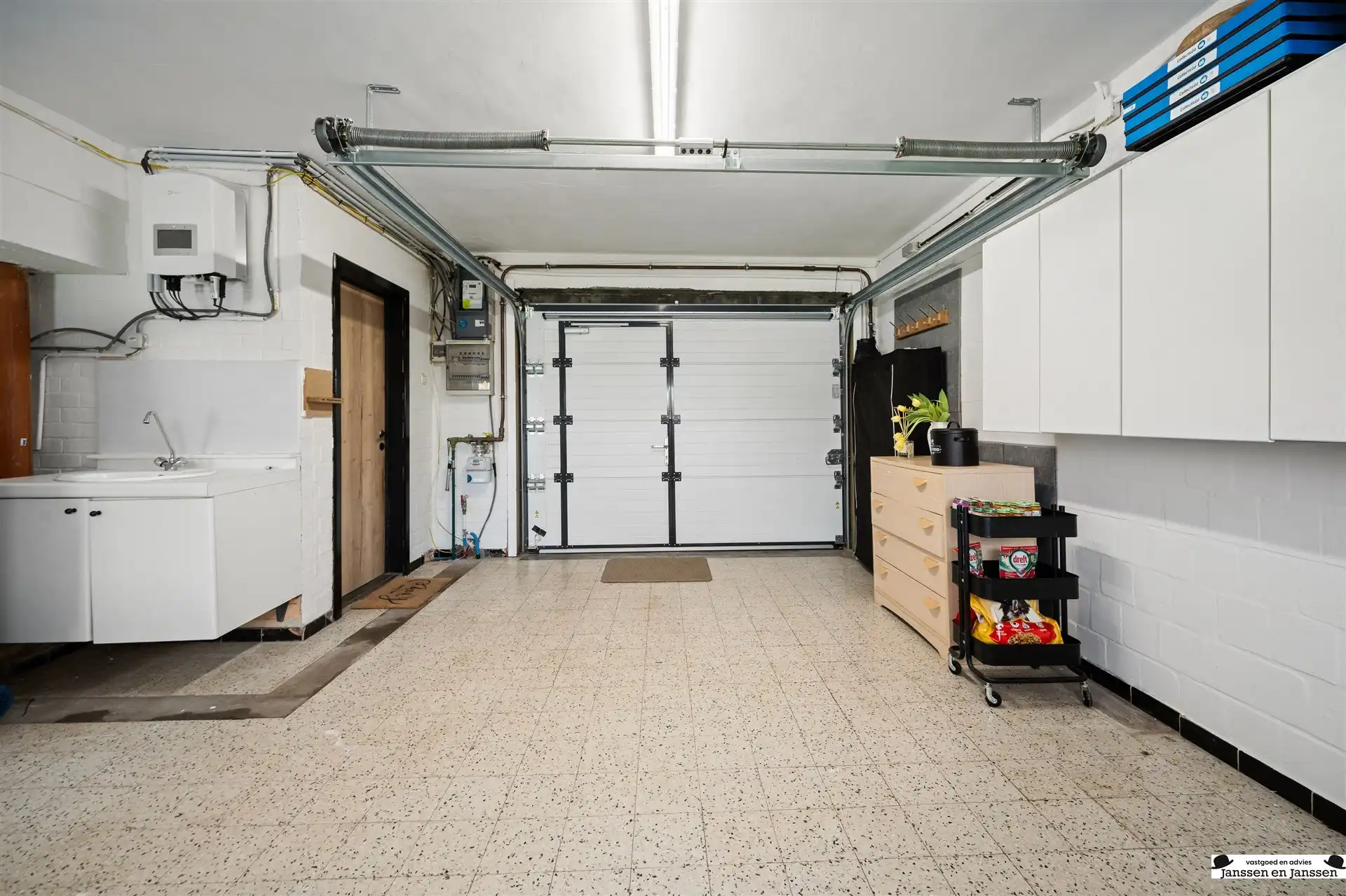 Instapklare gezinswoning met tuin nabij Brugge foto 16