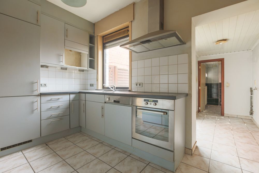 Halfopen woning met terras foto 5